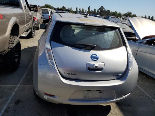 Photo 5 VIN: JN1AZ0CP5BT001975 - NISSAN LEAF SV 