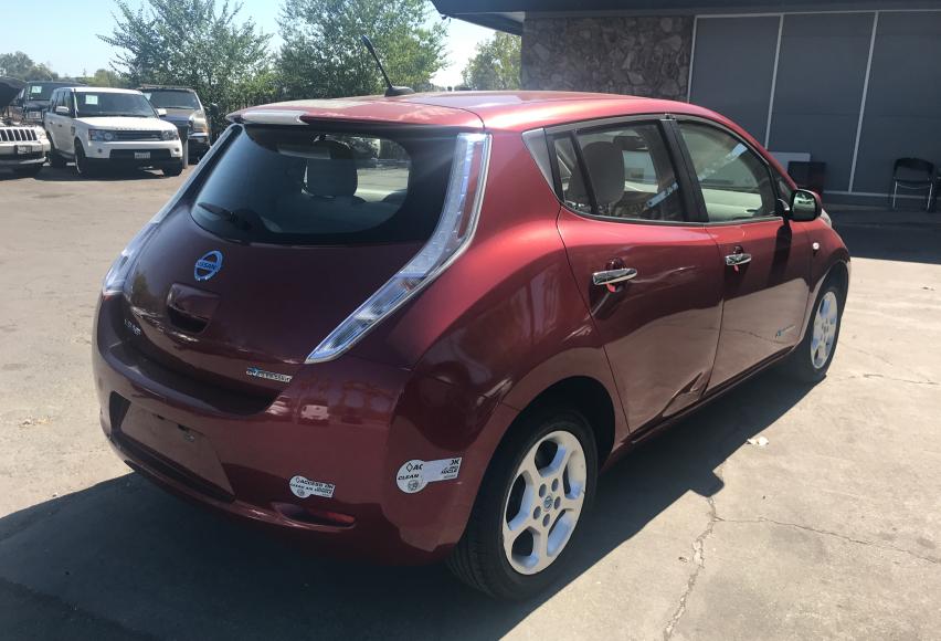 Photo 3 VIN: JN1AZ0CP5BT002365 - NISSAN LEAF SV 