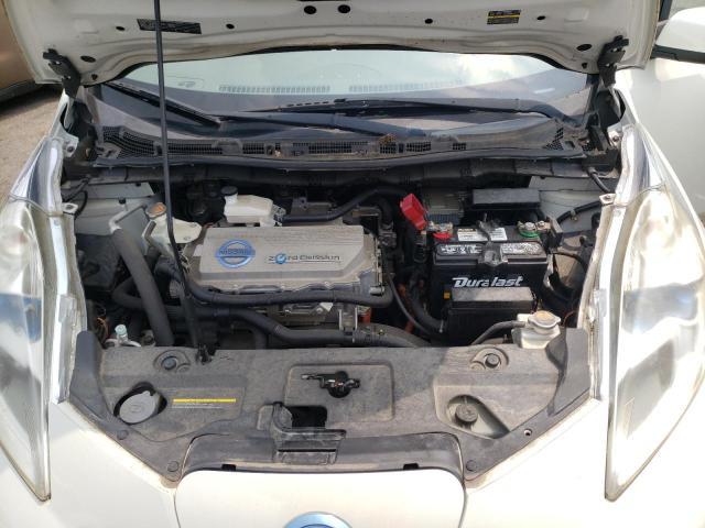 Photo 10 VIN: JN1AZ0CP7BT005932 - NISSAN LEAF SV 