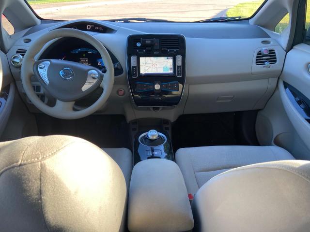 Photo 8 VIN: JN1AZ0CP7BT009544 - NISSAN LEAF SV 