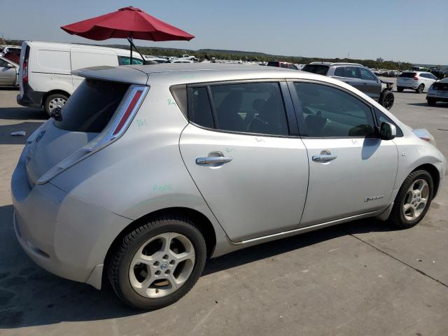 Photo 2 VIN: JN1AZ0CP7BT009611 - NISSAN LEAF SV 