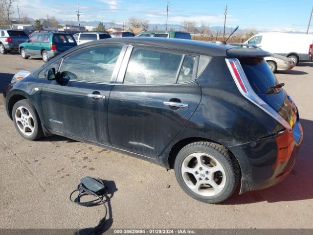 Photo 2 VIN: JN1AZ0CP7CT023946 - NISSAN LEAF 