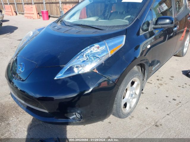 Photo 5 VIN: JN1AZ0CP7CT023946 - NISSAN LEAF 