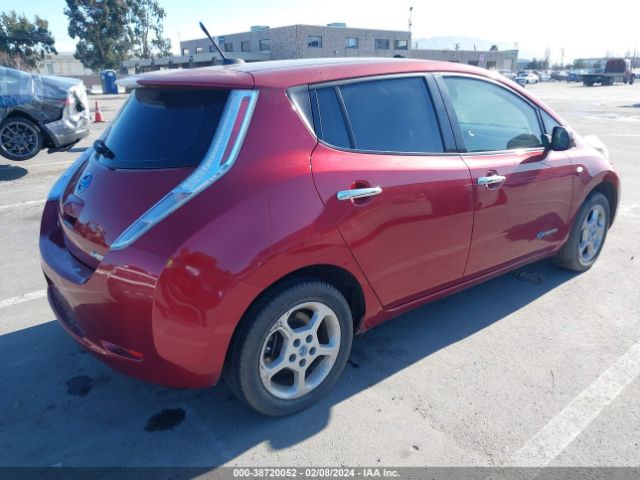 Photo 3 VIN: JN1AZ0CP8BT005227 - NISSAN LEAF 