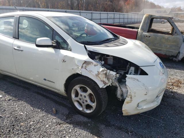 Photo 8 VIN: JN1AZ0CP8BT006846 - NISSAN LEAF SV 