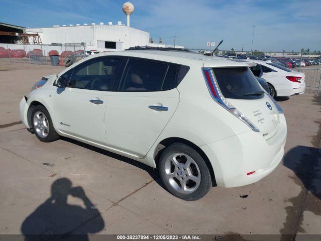 Photo 2 VIN: JN1AZ0CP8CT021784 - NISSAN LEAF 