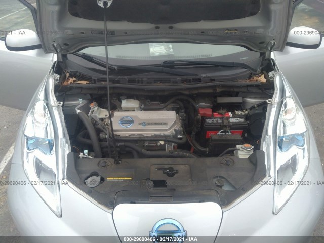 Photo 9 VIN: JN1AZ0CP8CT023471 - NISSAN LEAF 