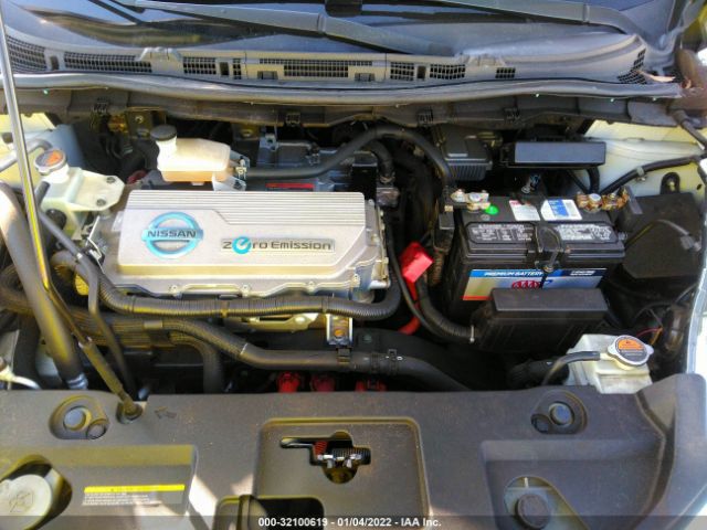 Photo 9 VIN: JN1AZ0CP9BT000229 - NISSAN LEAF 