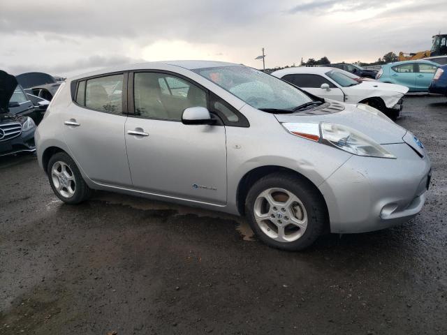 Photo 3 VIN: JN1AZ0CP9BT000893 - NISSAN LEAF 