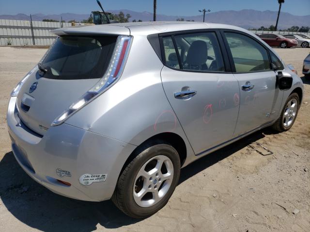 Photo 3 VIN: JN1AZ0CP9BT002496 - NISSAN LEAF SV 