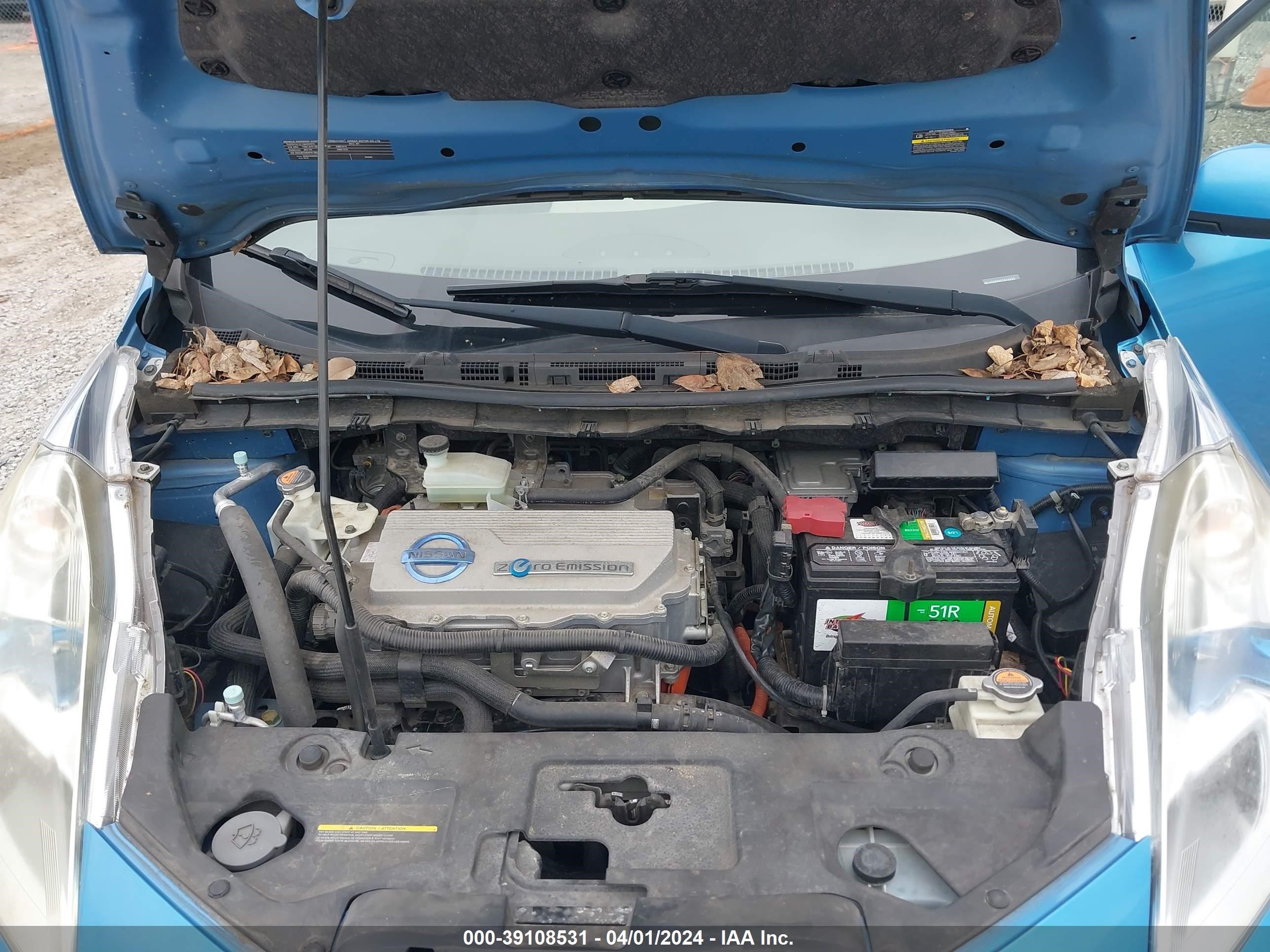 Photo 9 VIN: JN1AZ0CP9CT016433 - NISSAN LEAF 