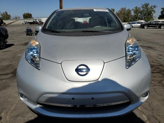 Photo 4 VIN: JN1AZ0CPXBT004869 - NISSAN LEAF SV 