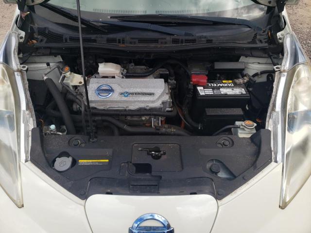 Photo 10 VIN: JN1AZ0CPXBT005584 - NISSAN LEAF 