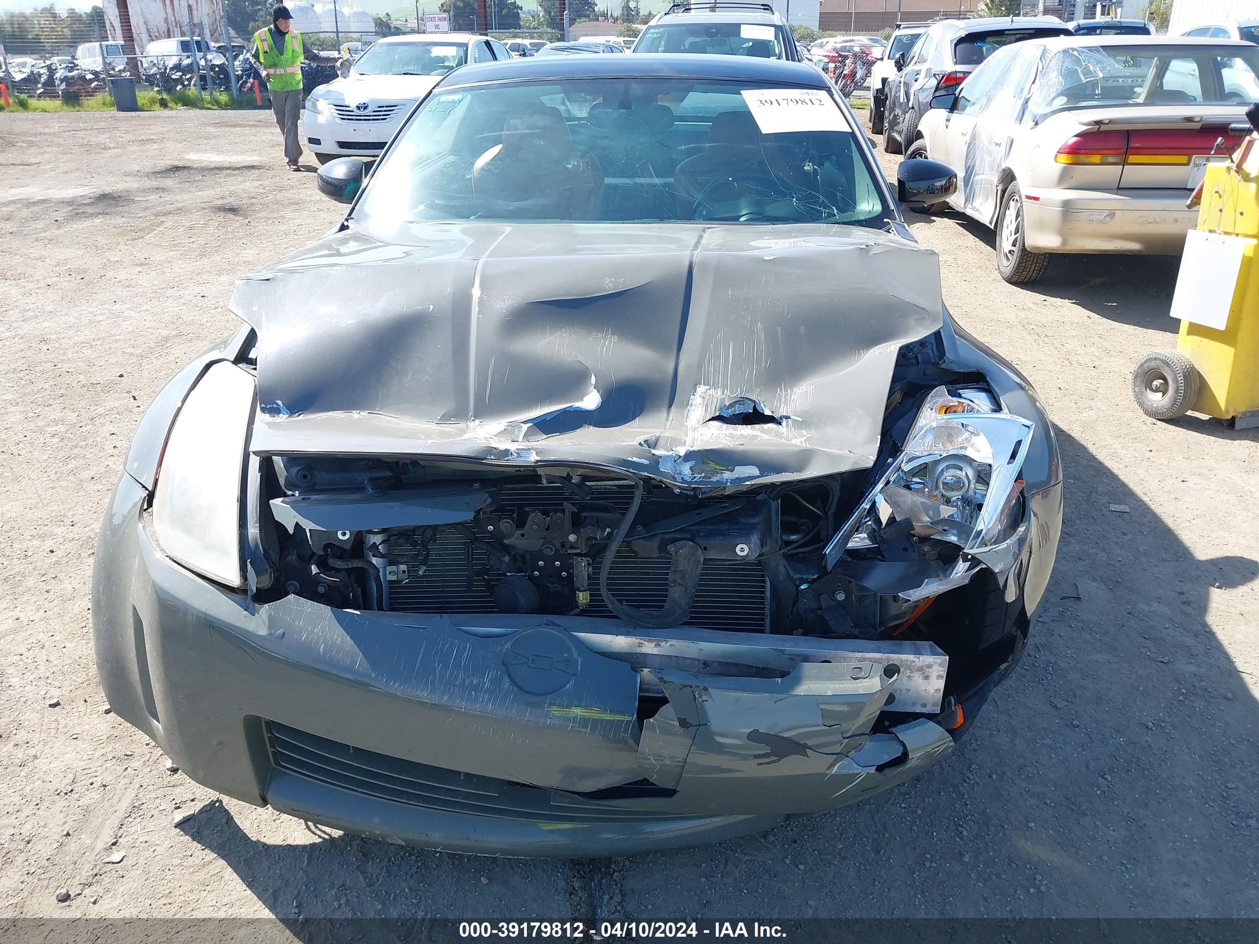 Photo 11 VIN: JN1AZ34D04T162016 - NISSAN 350Z 