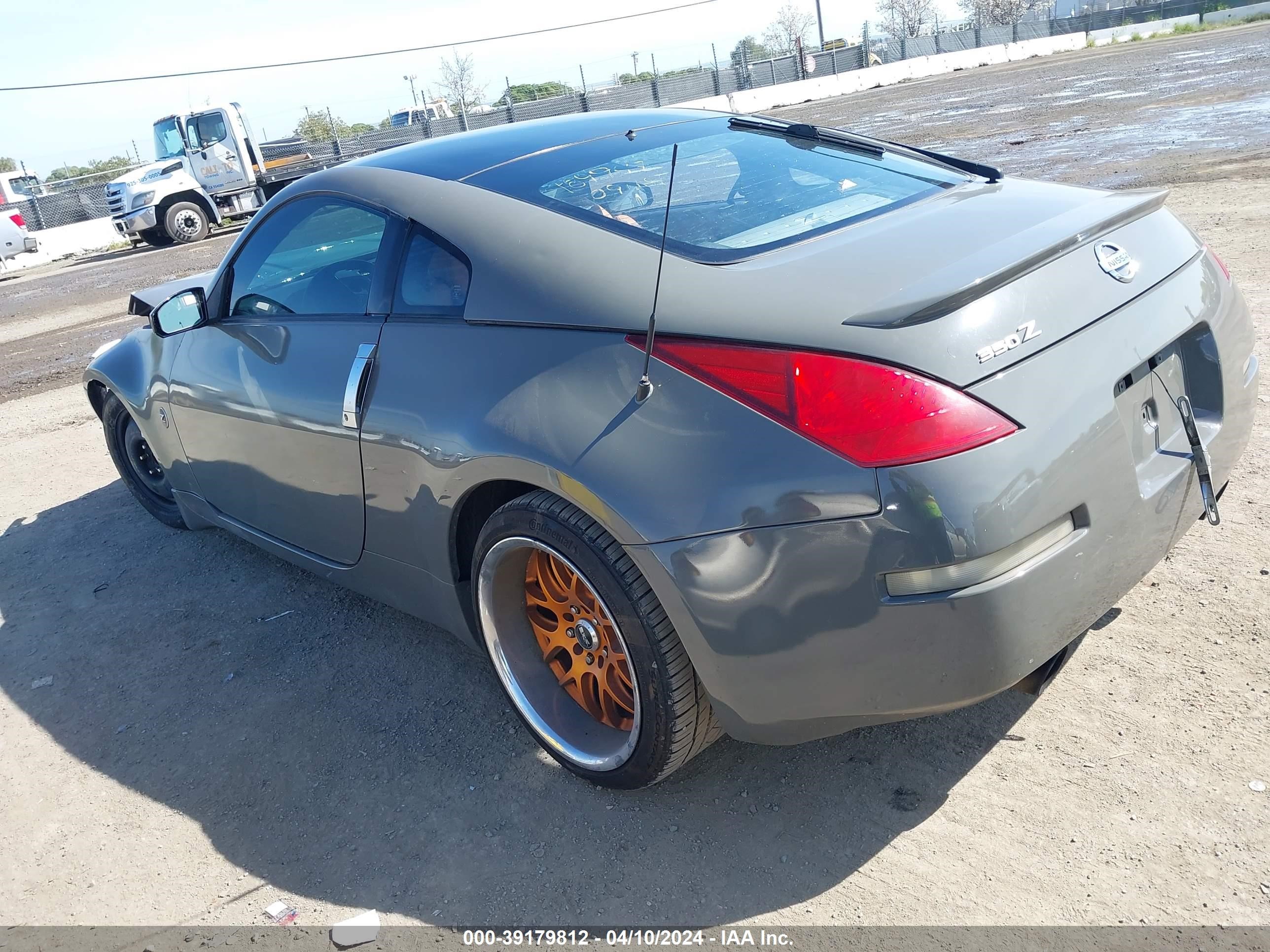 Photo 2 VIN: JN1AZ34D04T162016 - NISSAN 350Z 