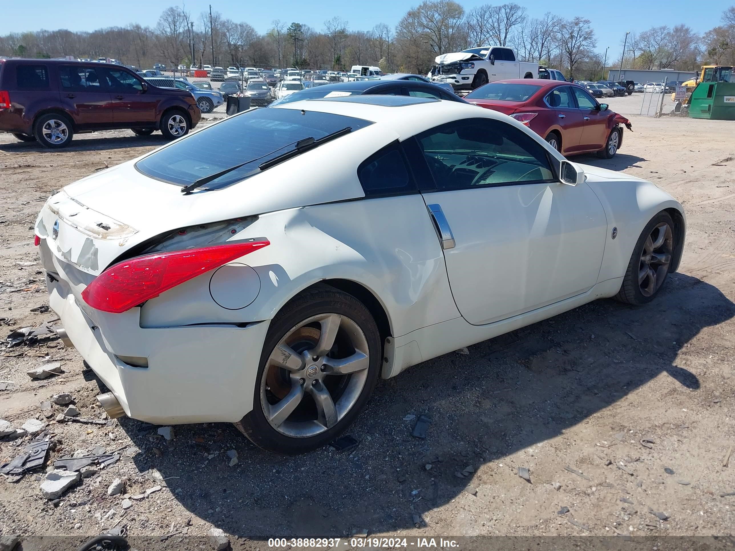 Photo 3 VIN: JN1AZ34D06M312767 - NISSAN 350Z 