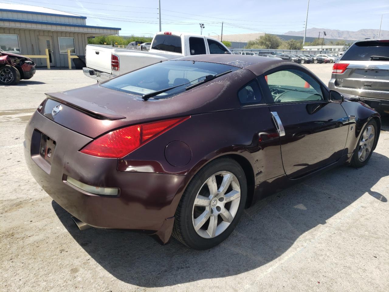 Photo 2 VIN: JN1AZ34D13T105175 - NISSAN 350Z 