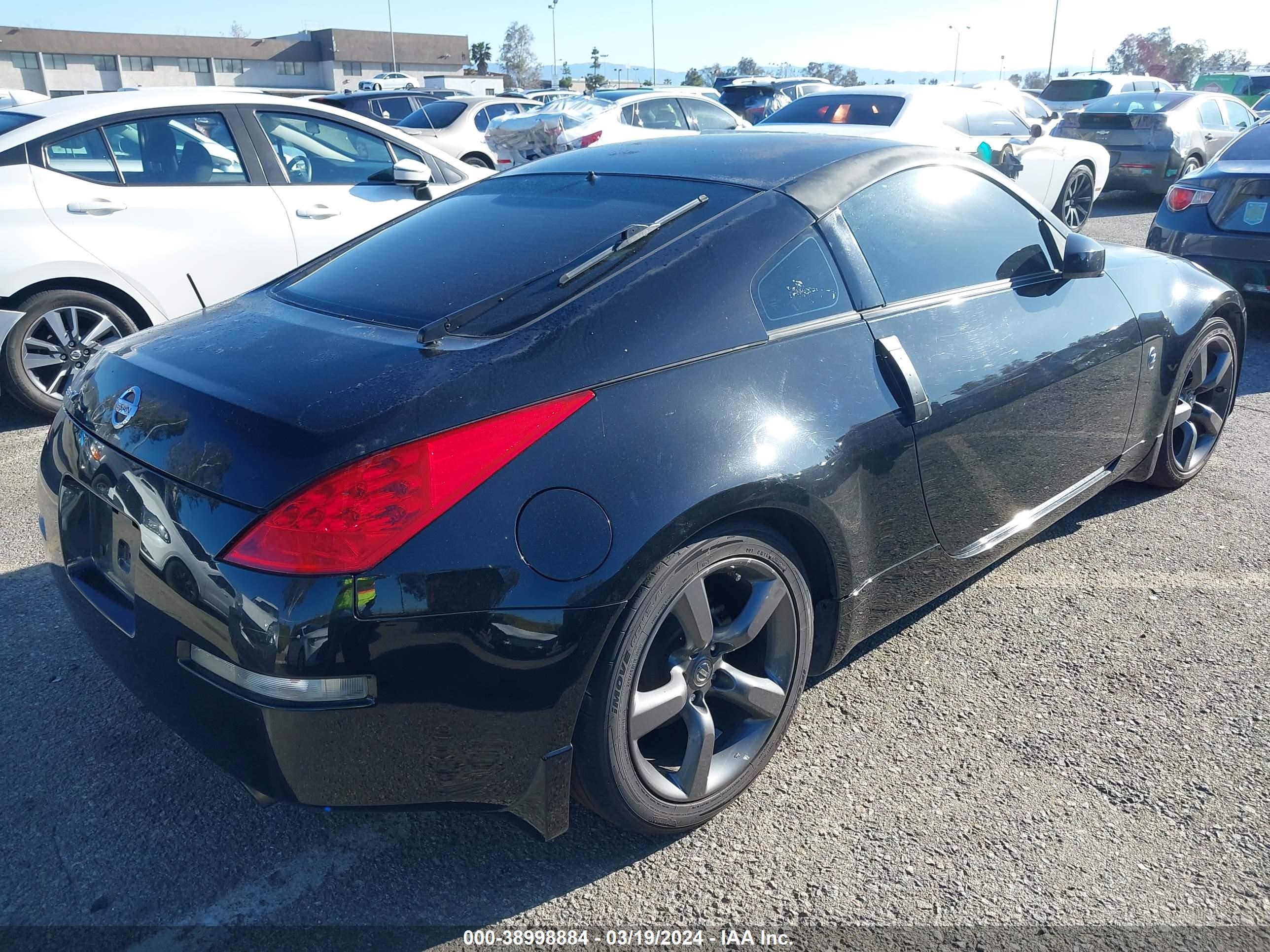 Photo 3 VIN: JN1AZ34D16M301311 - NISSAN 350Z 