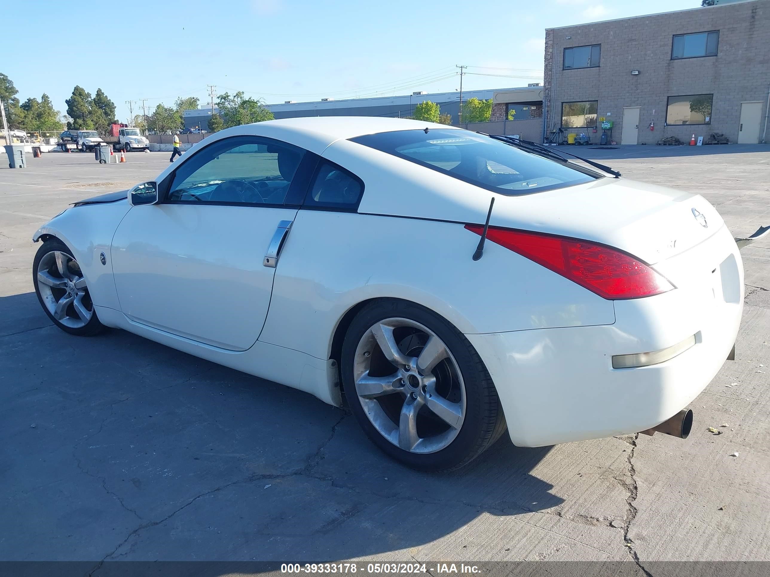 Photo 2 VIN: JN1AZ34D16M312101 - NISSAN 350Z 