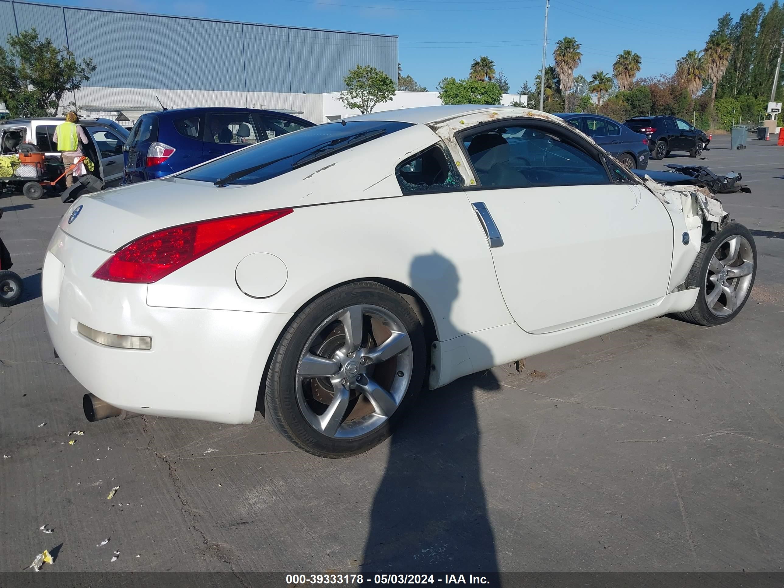 Photo 3 VIN: JN1AZ34D16M312101 - NISSAN 350Z 