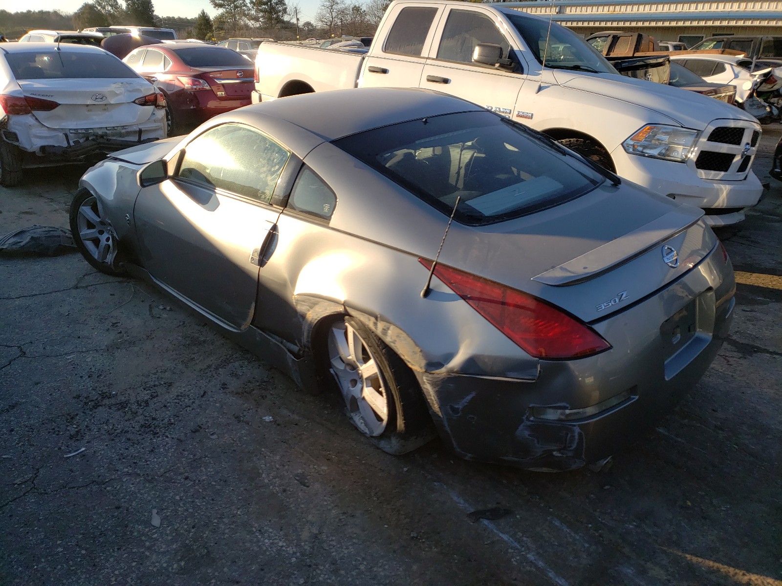 Photo 2 VIN: JN1AZ34D25M605861 - NISSAN 350Z COUPE 