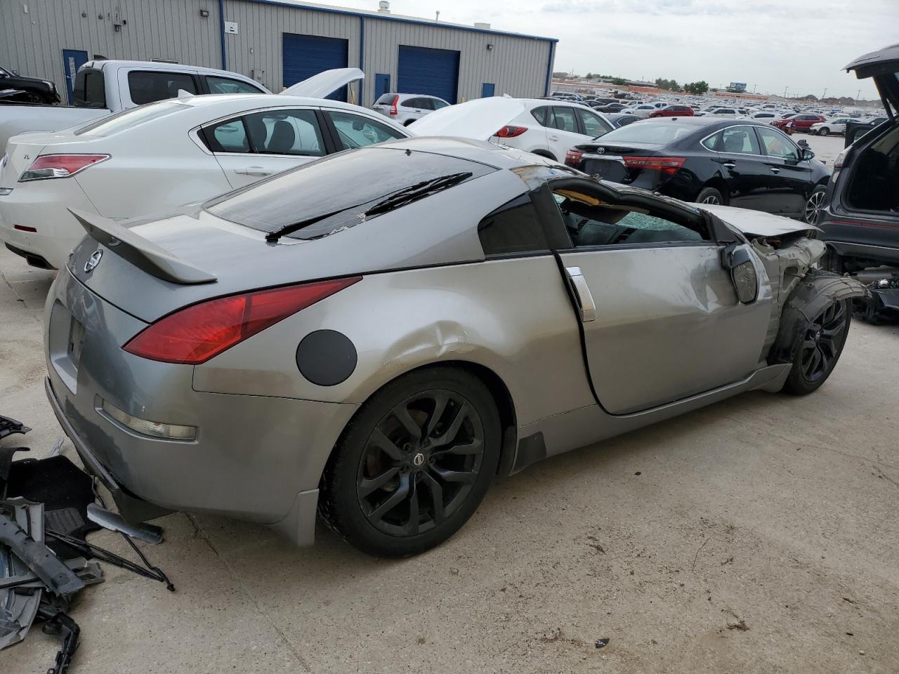 Photo 2 VIN: JN1AZ34D34T151236 - NISSAN 350Z 