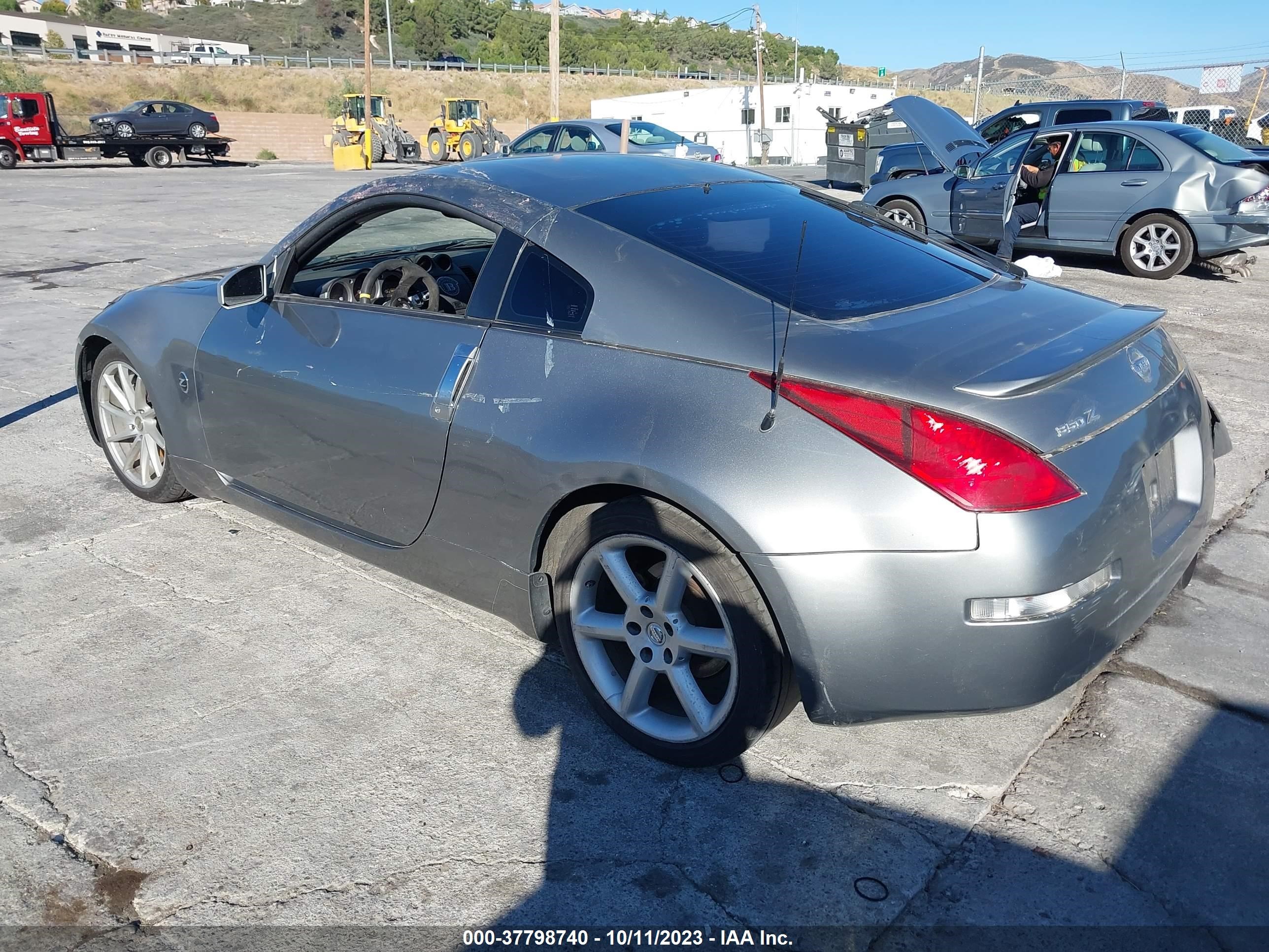 Photo 2 VIN: JN1AZ34D44T160298 - NISSAN 350Z 