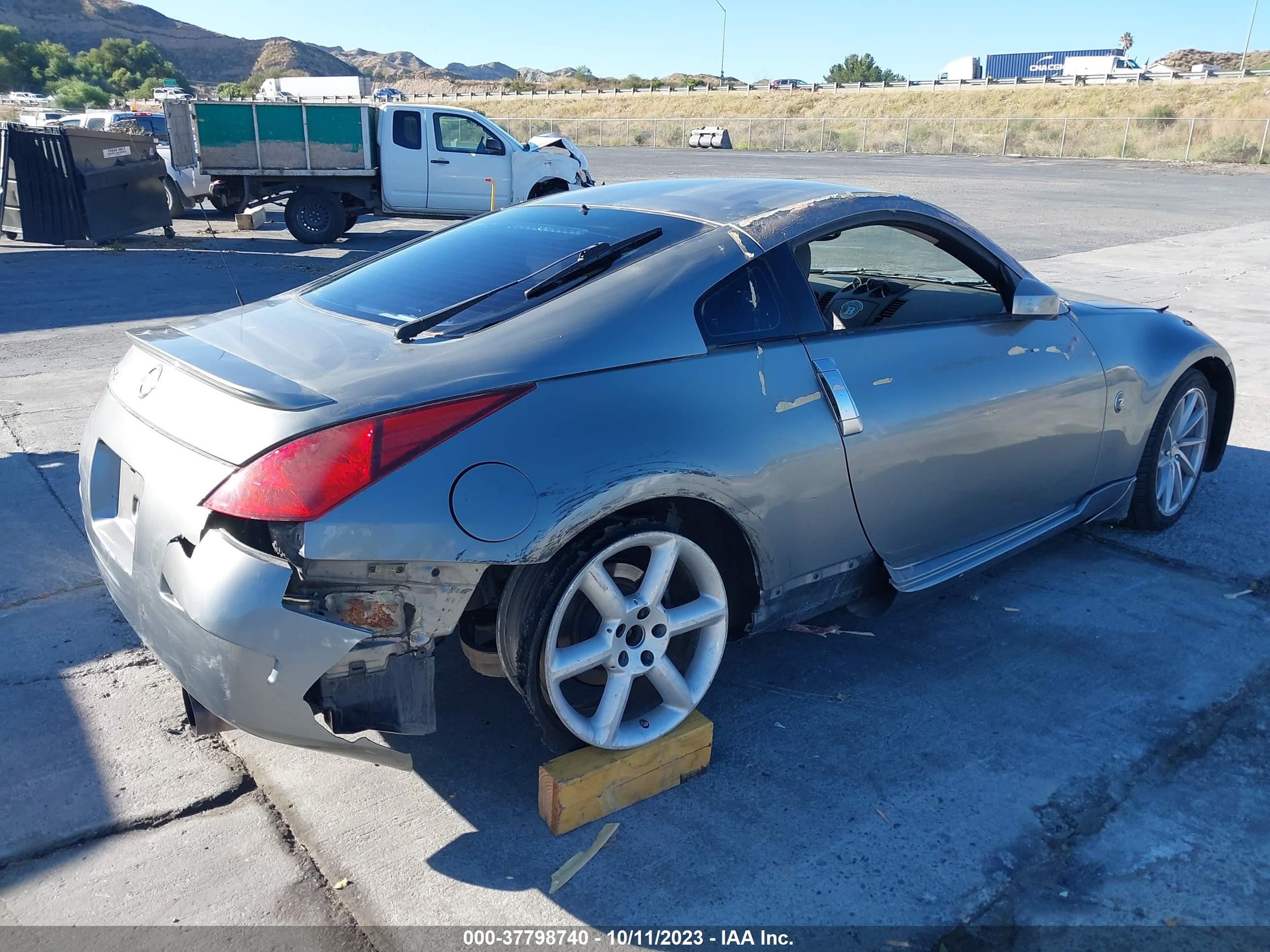 Photo 3 VIN: JN1AZ34D44T160298 - NISSAN 350Z 