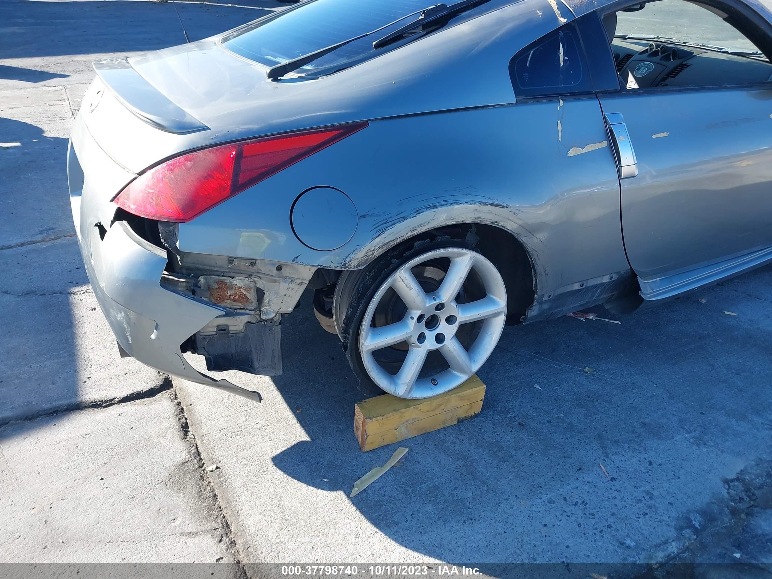 Photo 5 VIN: JN1AZ34D44T160298 - NISSAN 350Z 