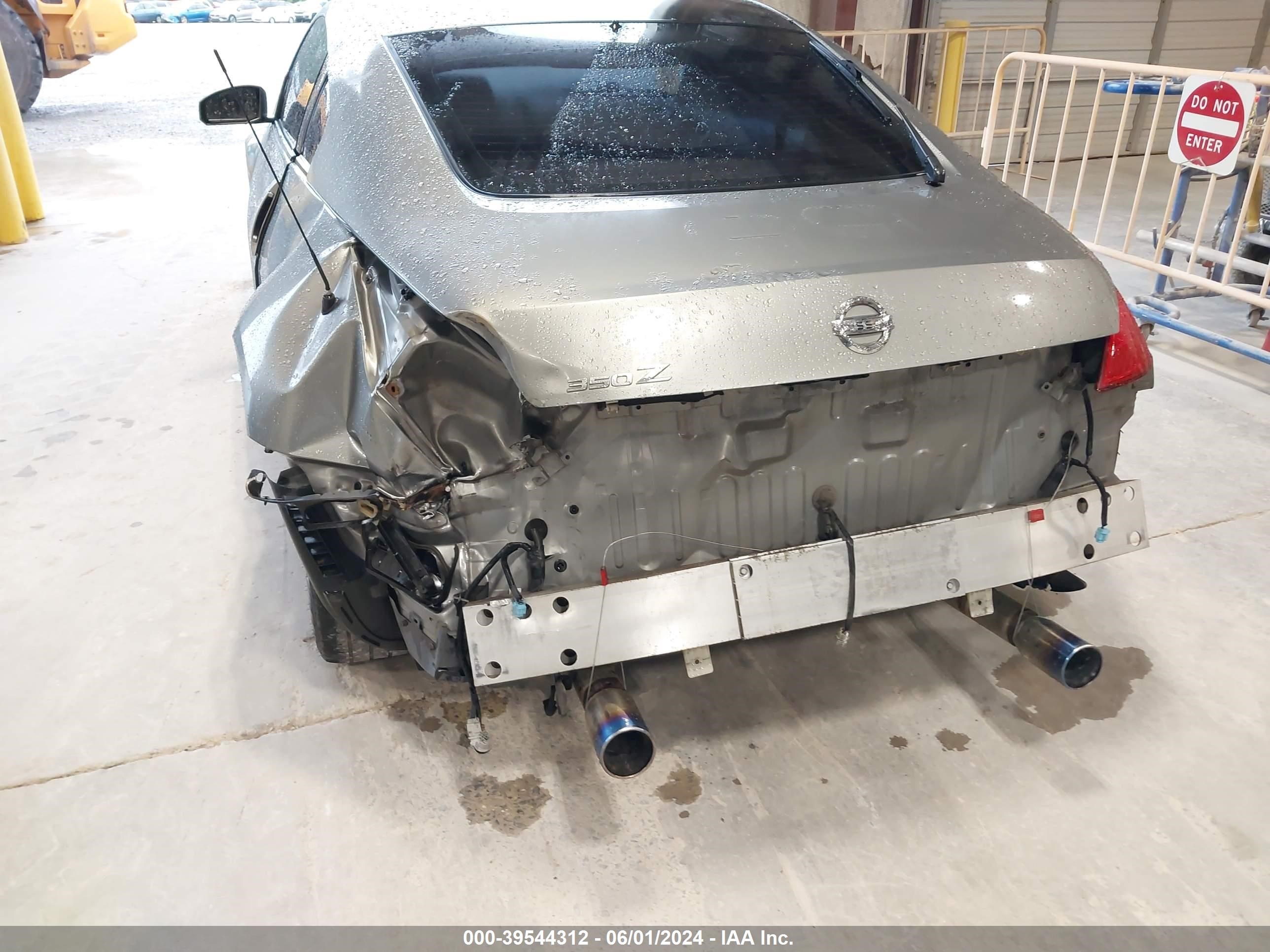 Photo 5 VIN: JN1AZ34D65M605345 - NISSAN 350Z 