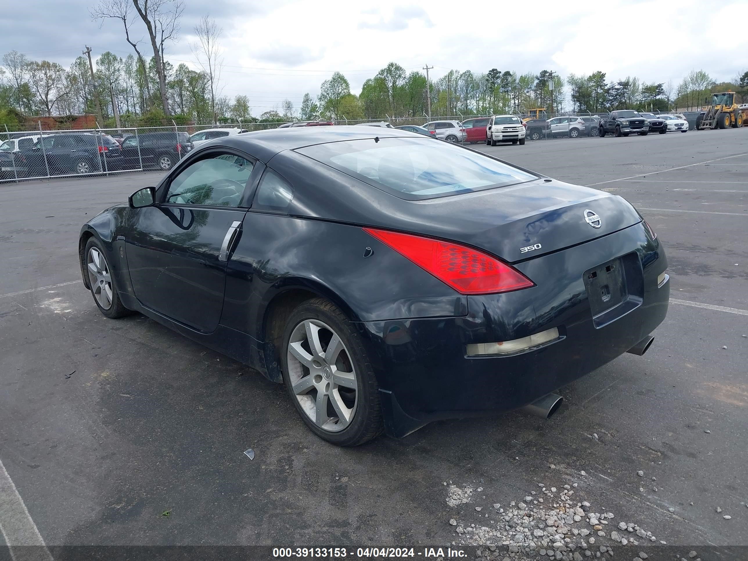 Photo 2 VIN: JN1AZ34D66M304592 - NISSAN 350Z 