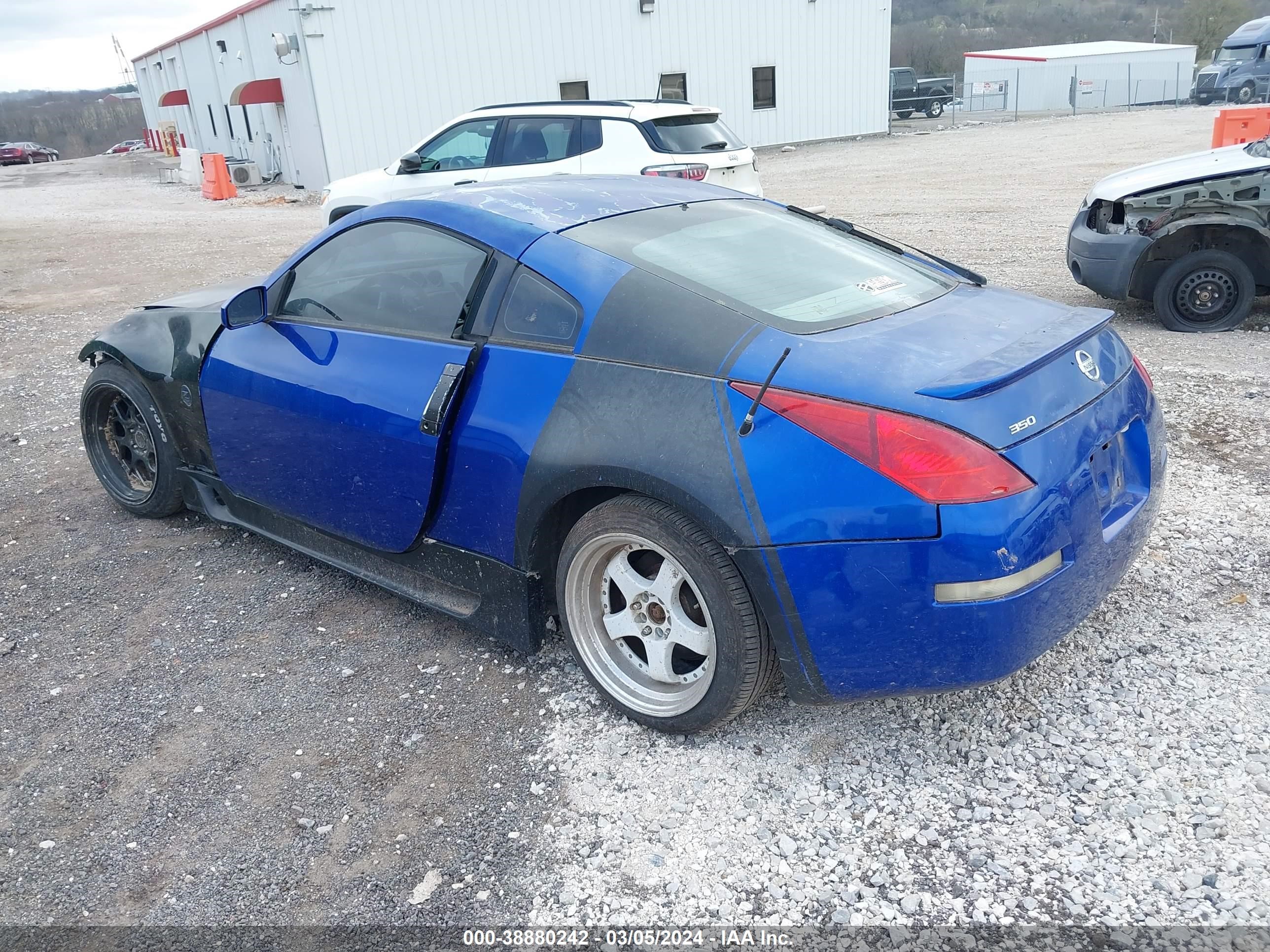 Photo 2 VIN: JN1AZ34D74T165513 - NISSAN 350Z 