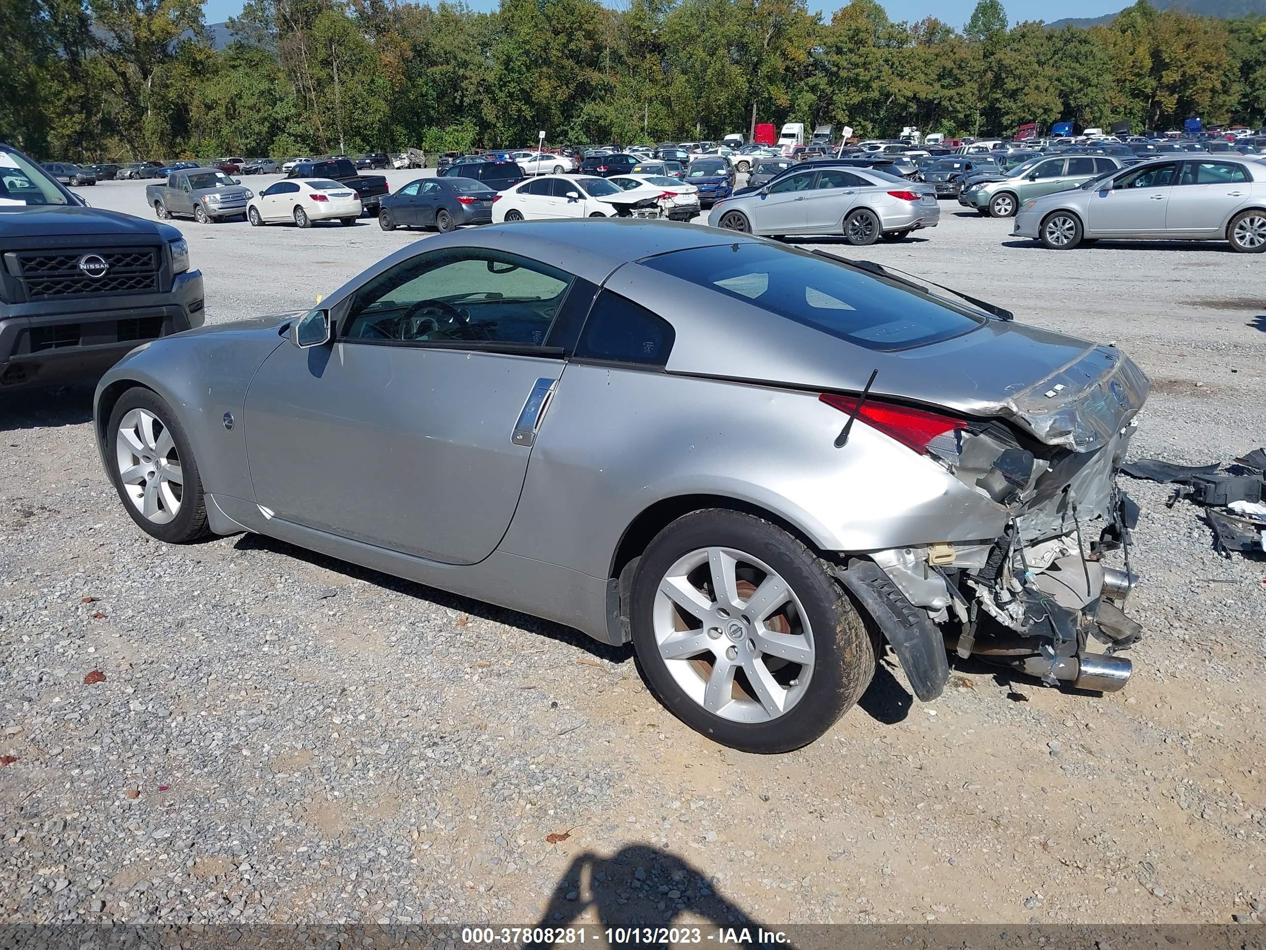 Photo 2 VIN: JN1AZ34D75M601840 - NISSAN 350Z 