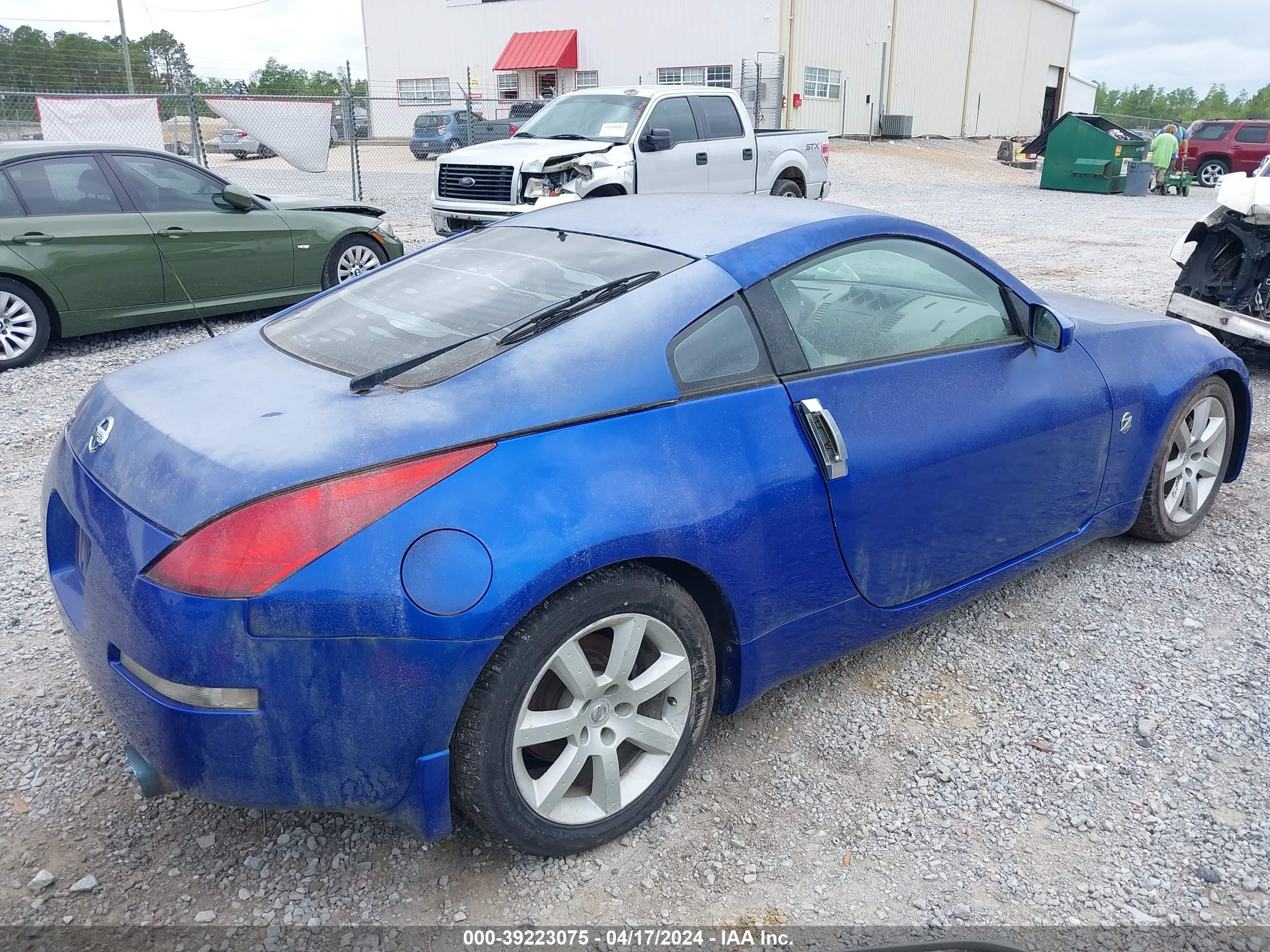 Photo 3 VIN: JN1AZ34DX4T162282 - NISSAN 350Z 