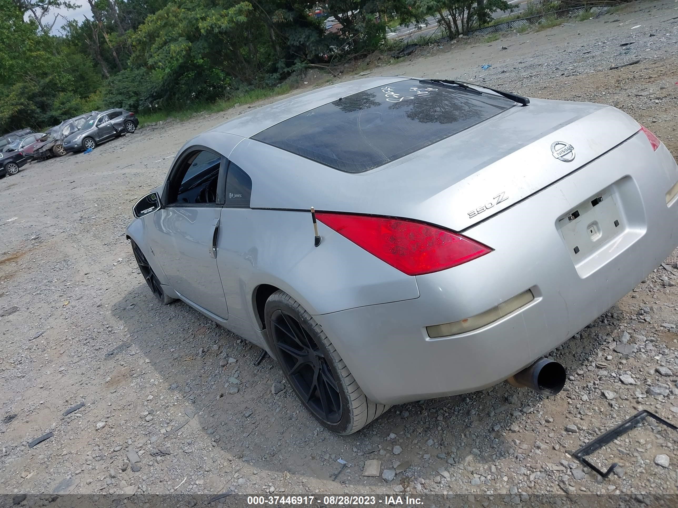 Photo 2 VIN: JN1AZ34DX6M301582 - NISSAN 350Z 