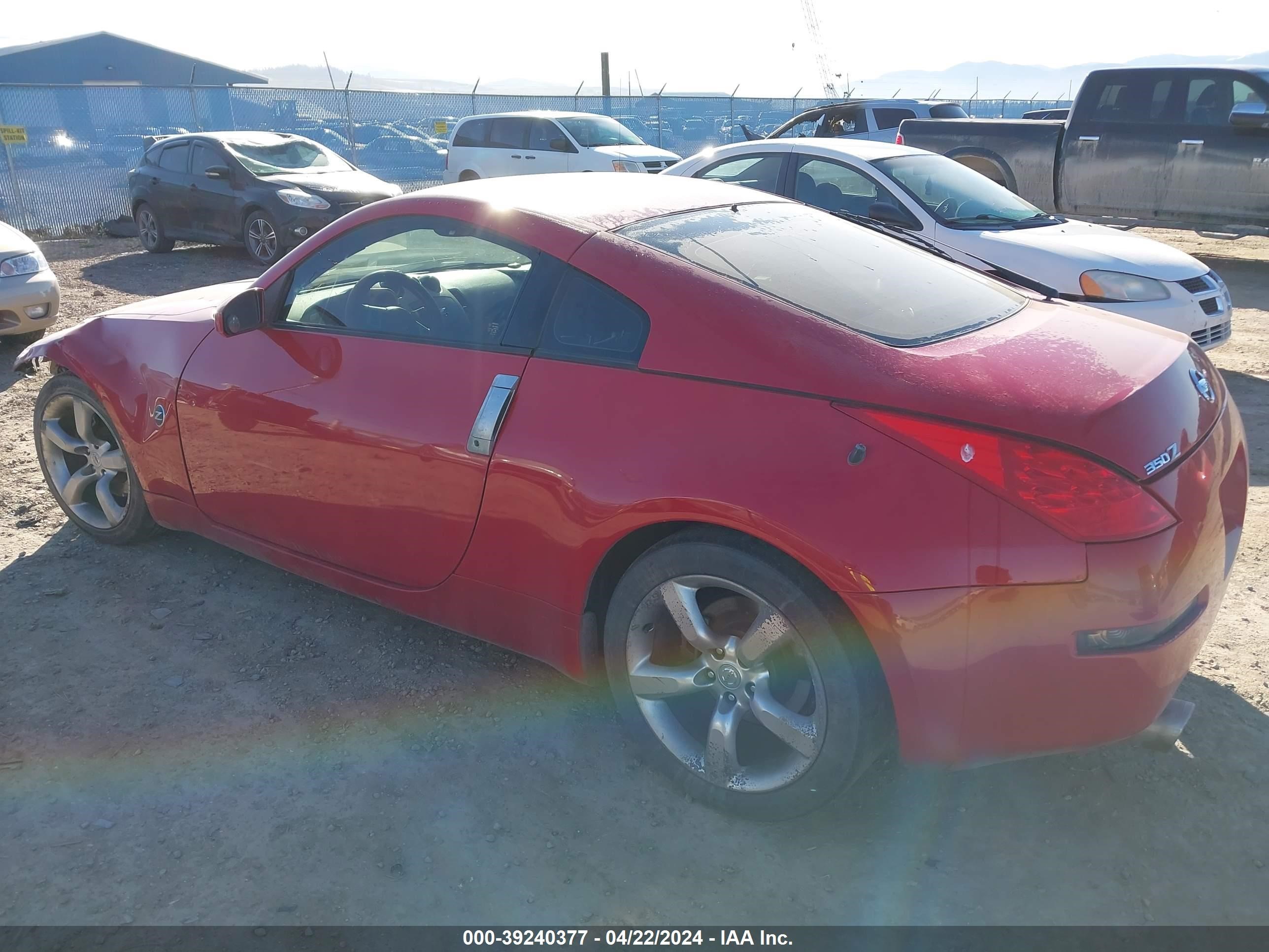 Photo 2 VIN: JN1AZ34DX6M304465 - NISSAN 350Z 