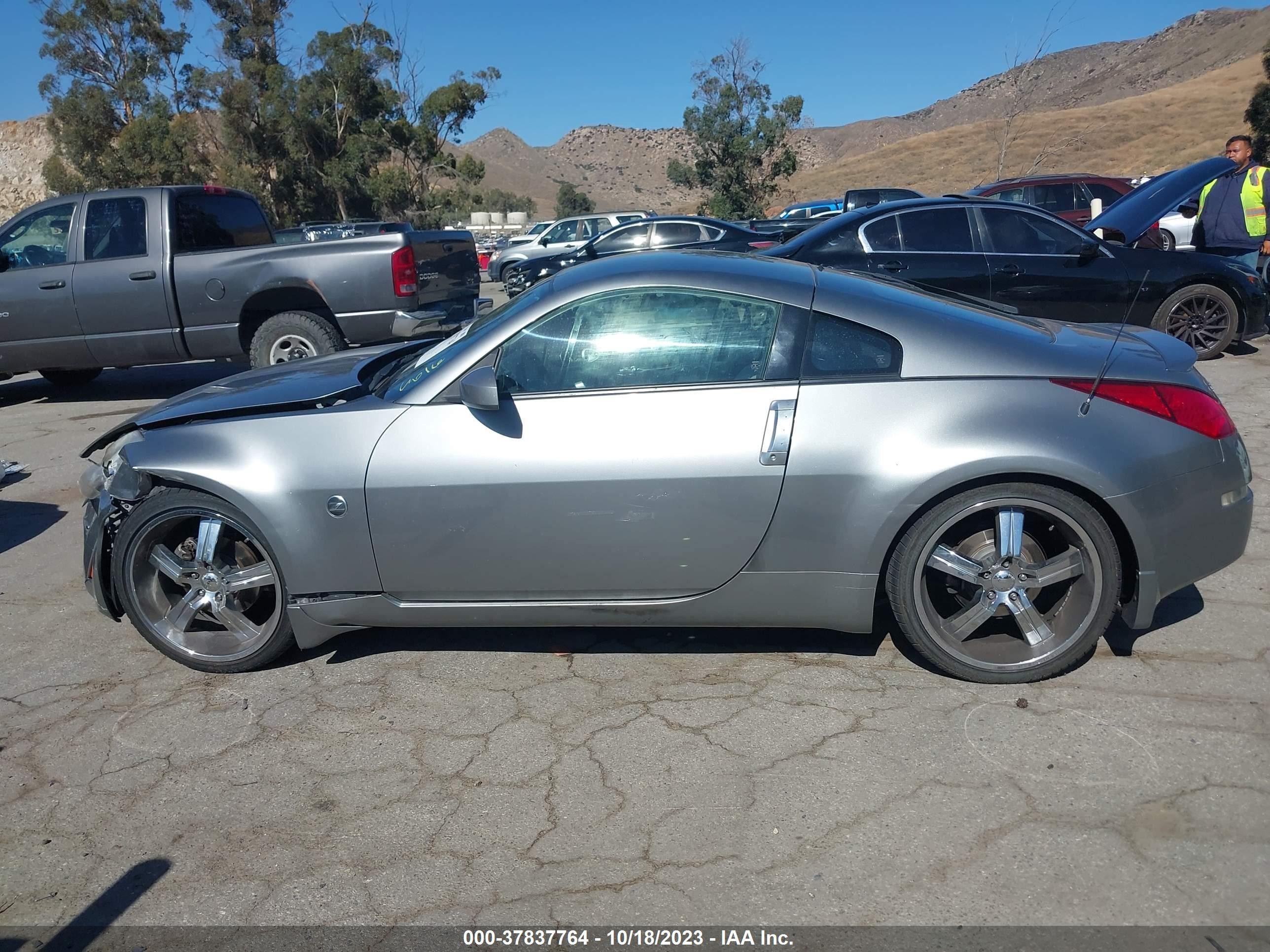 Photo 13 VIN: JN1AZ34E03T001298 - NISSAN 350Z 