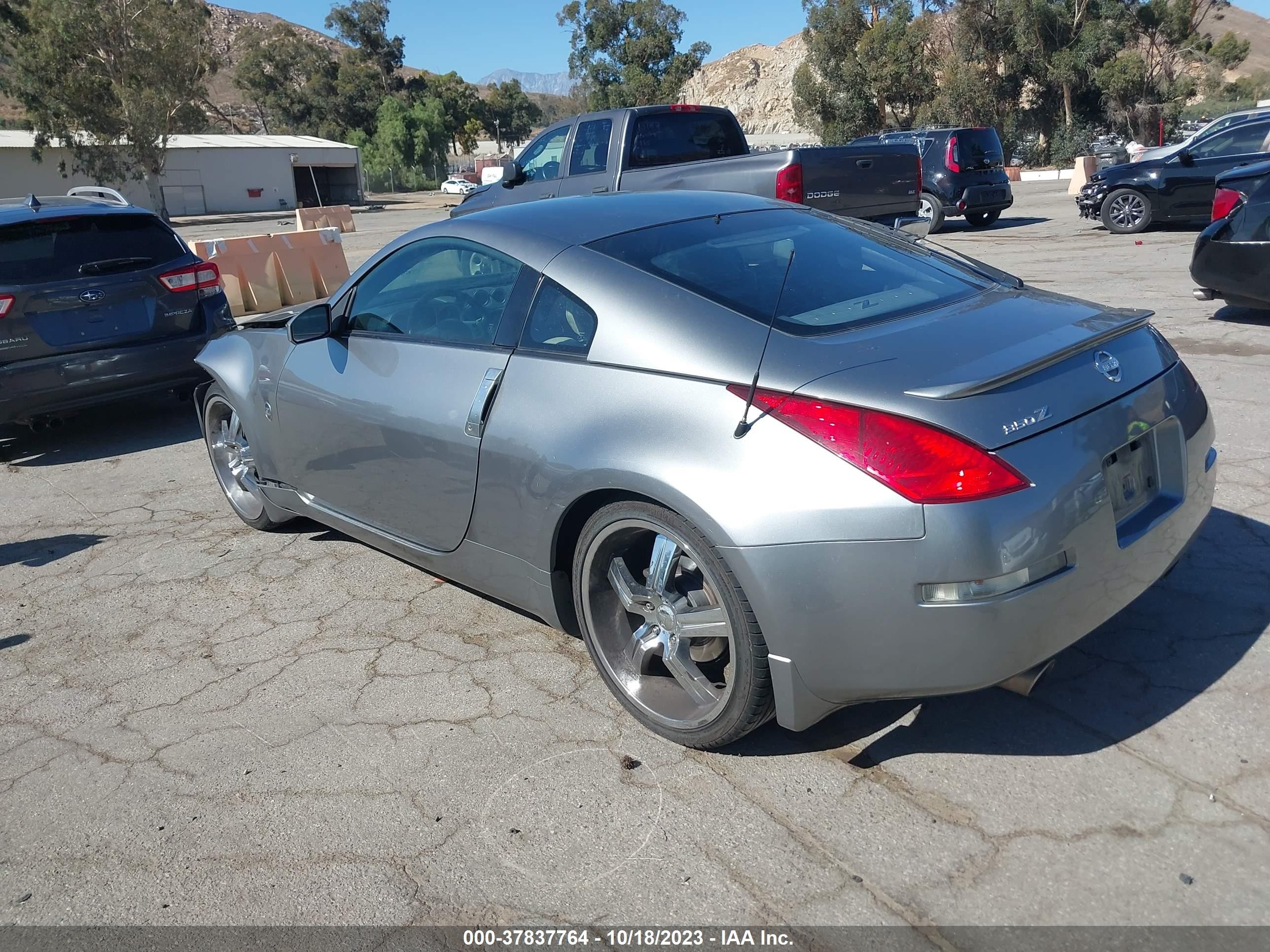 Photo 2 VIN: JN1AZ34E03T001298 - NISSAN 350Z 