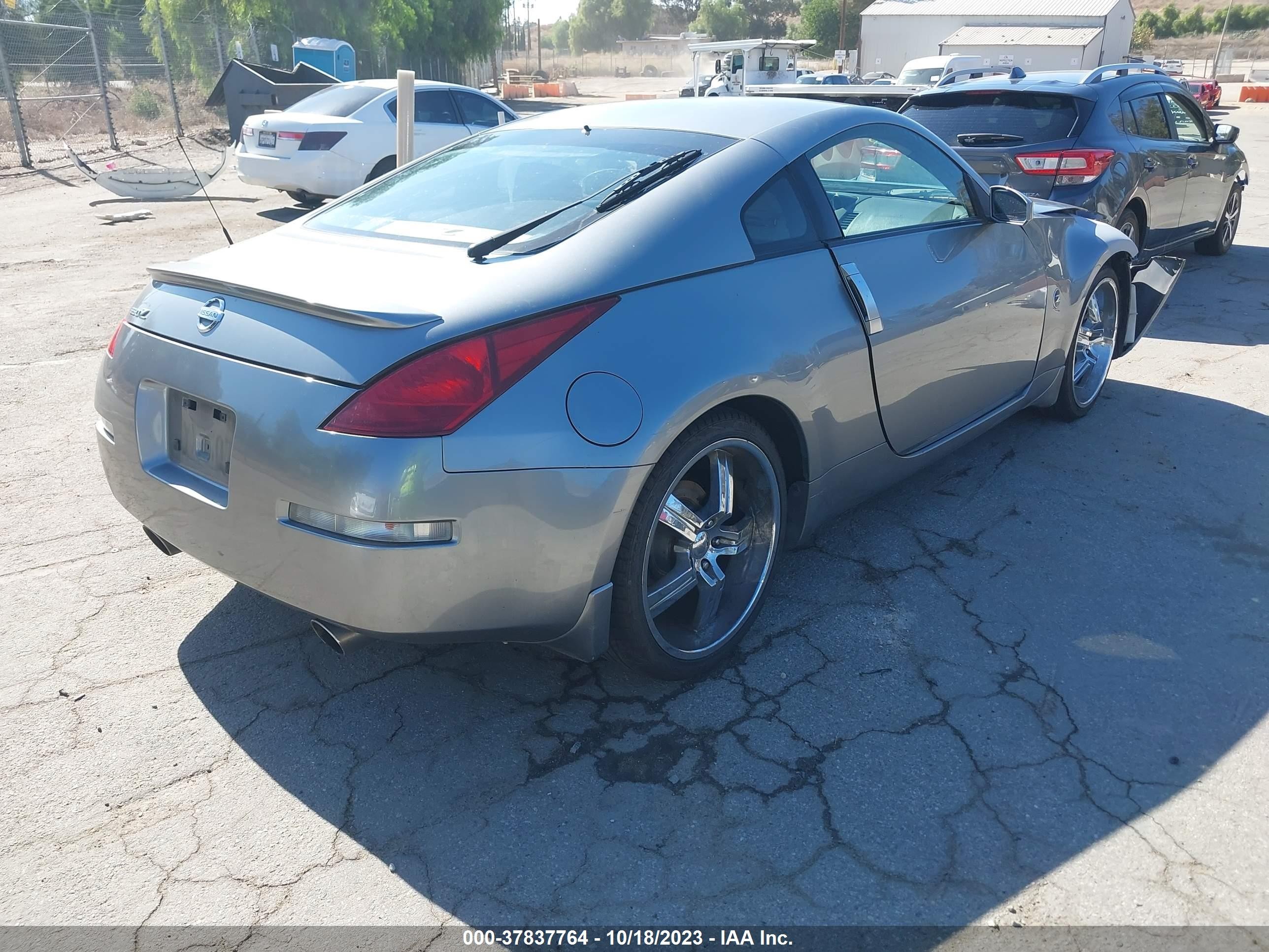 Photo 3 VIN: JN1AZ34E03T001298 - NISSAN 350Z 