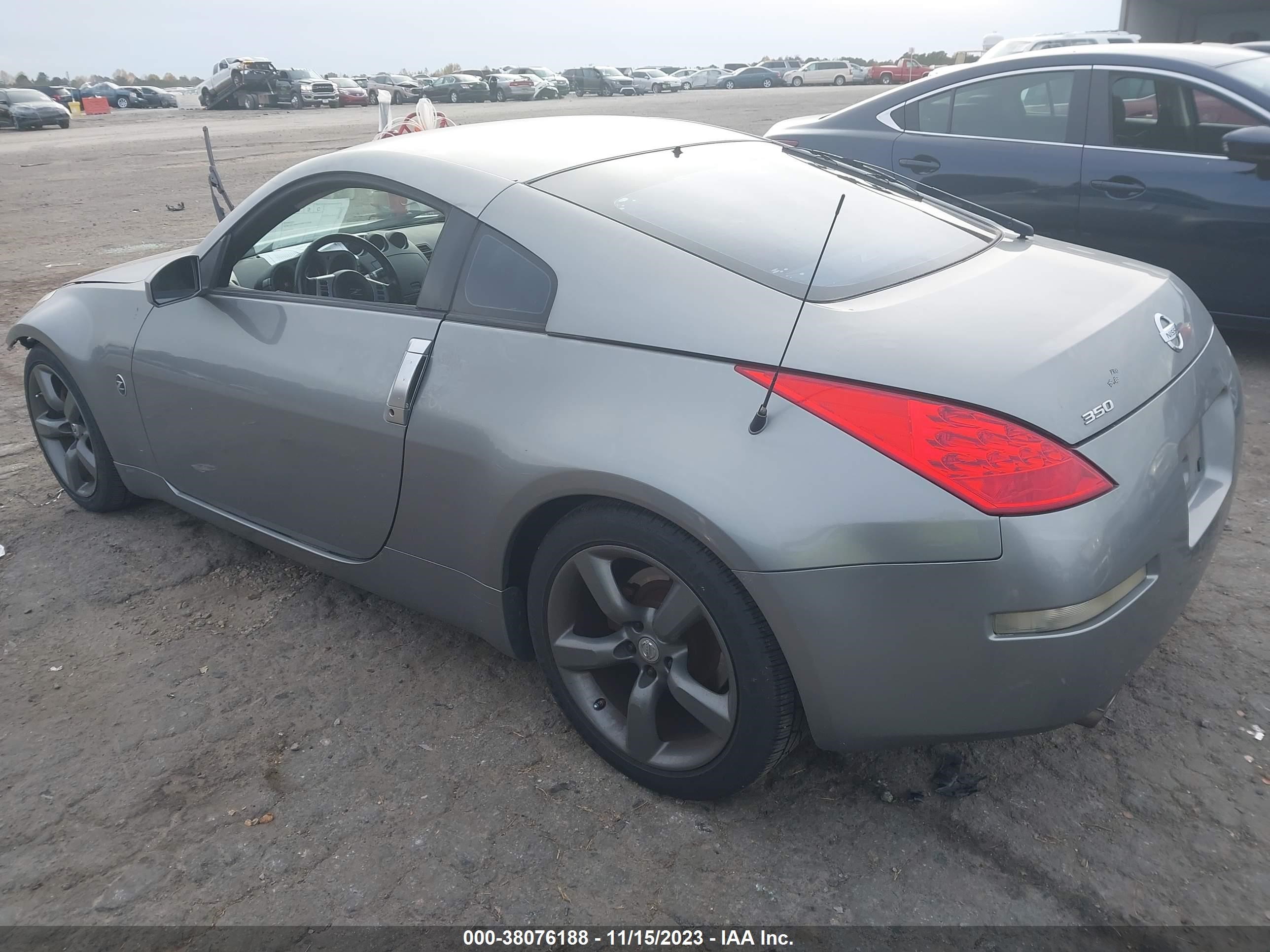 Photo 2 VIN: JN1AZ34E56M353338 - NISSAN 350Z 