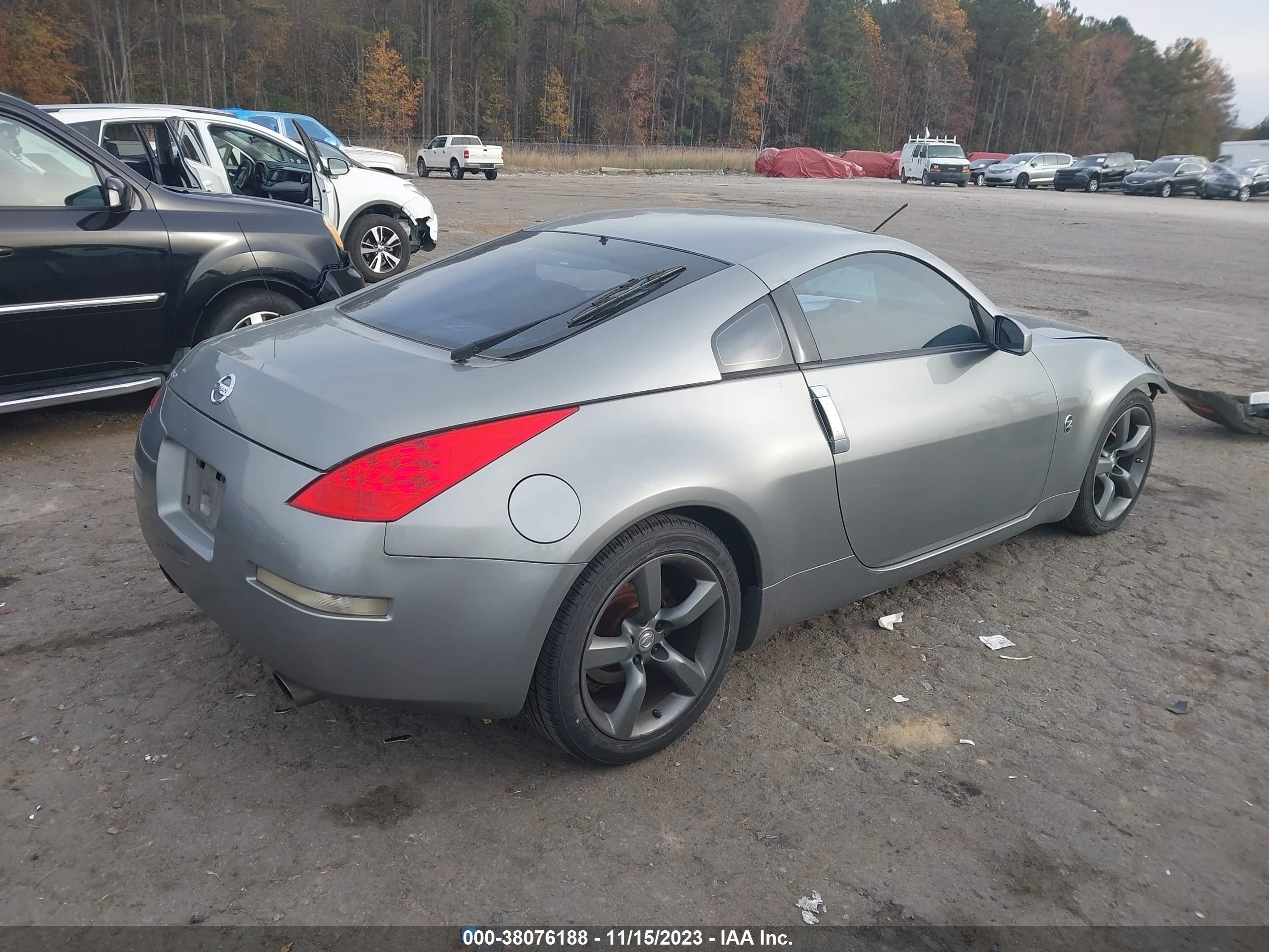 Photo 3 VIN: JN1AZ34E56M353338 - NISSAN 350Z 