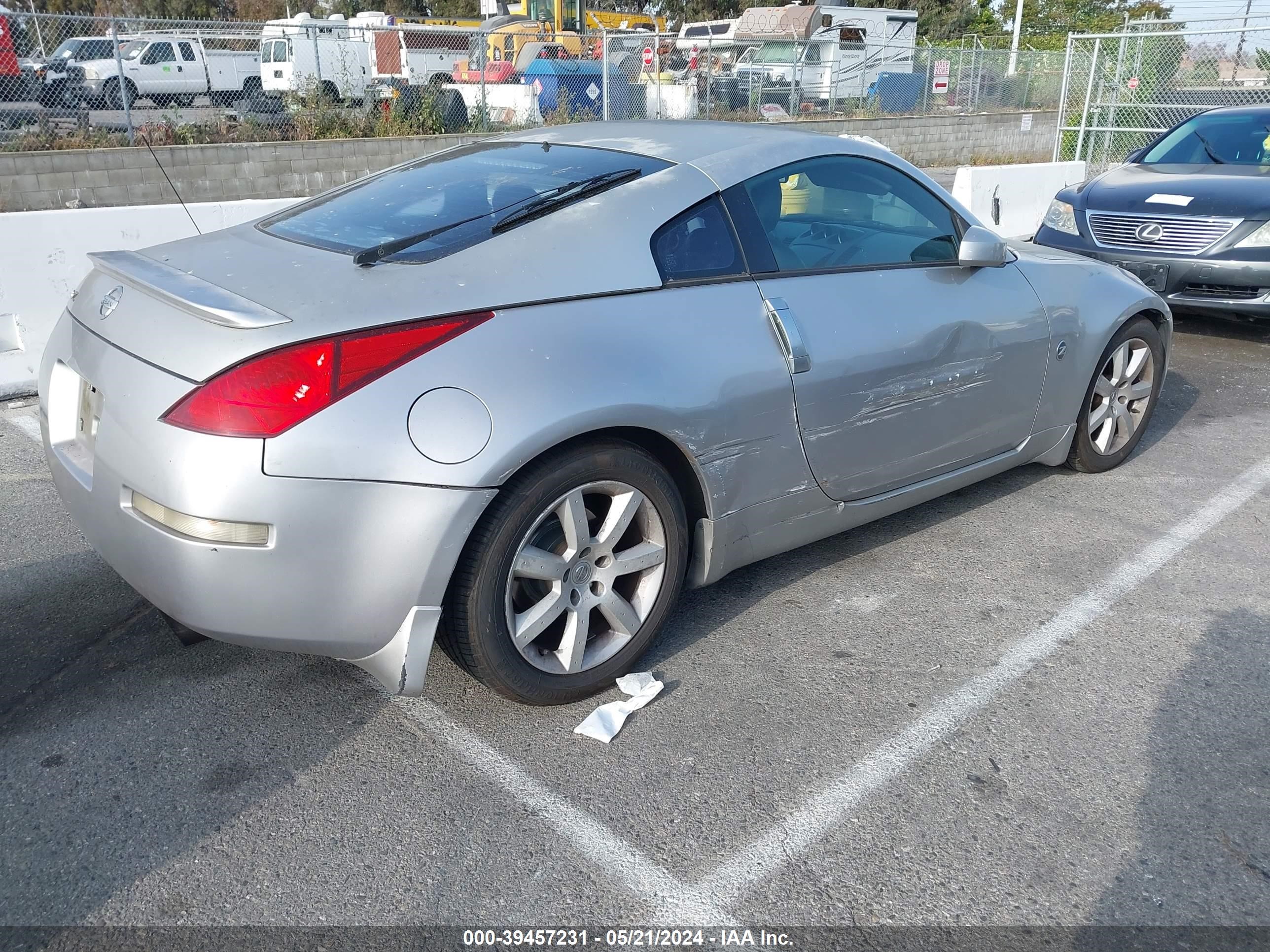 Photo 3 VIN: JN1AZ34E63T014704 - NISSAN 350Z 