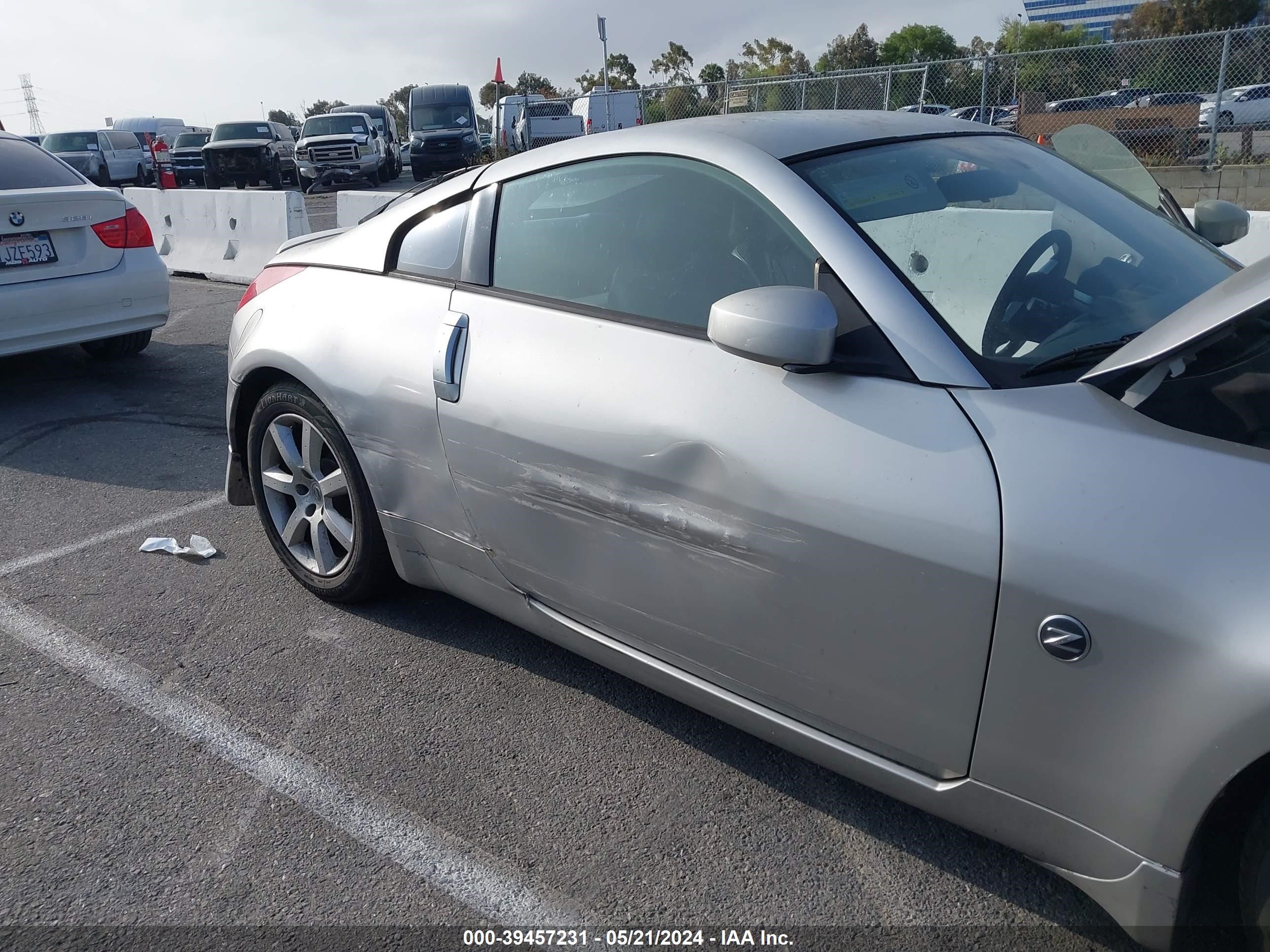 Photo 5 VIN: JN1AZ34E63T014704 - NISSAN 350Z 