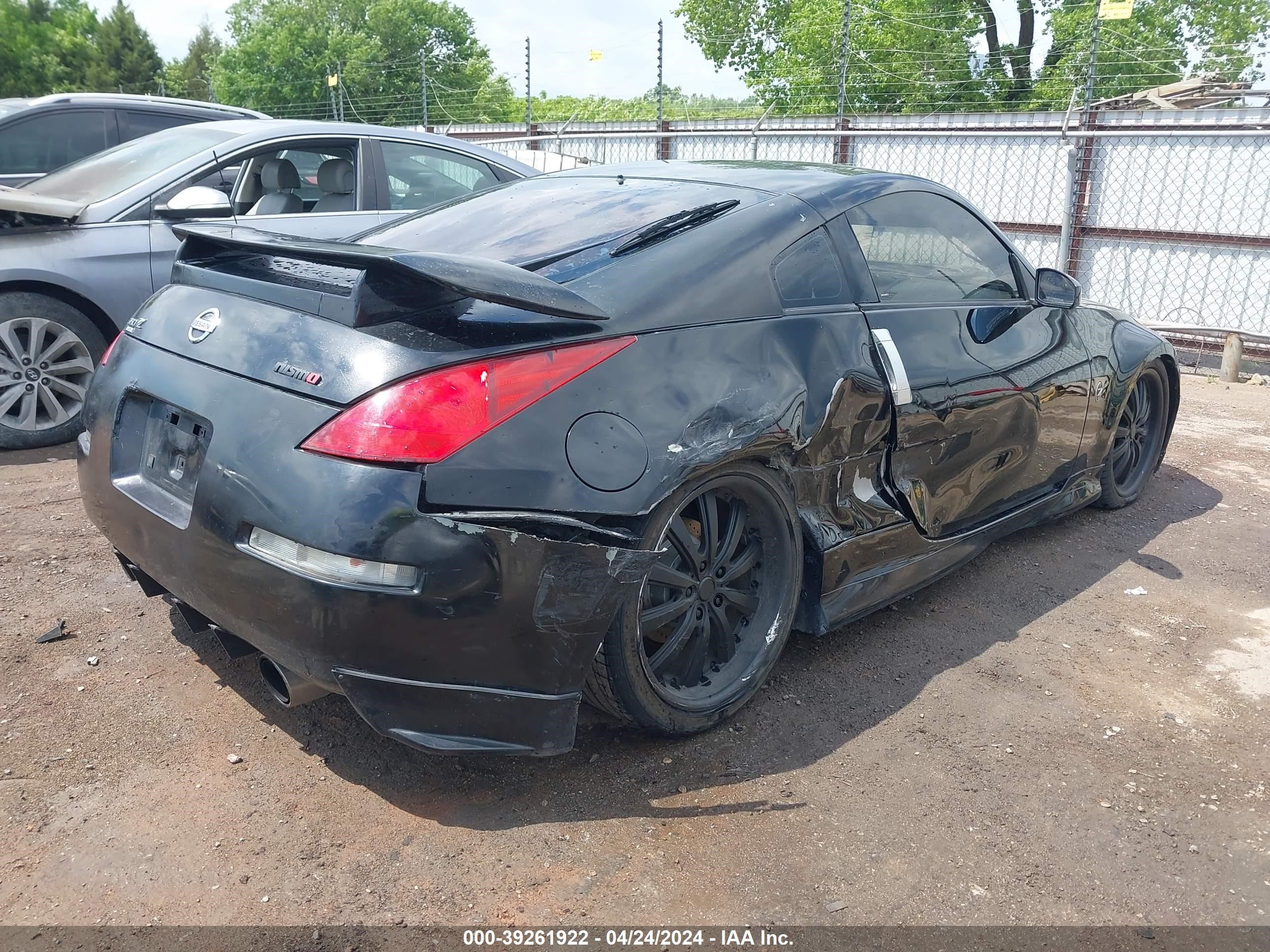 Photo 3 VIN: JN1AZ34E65M651993 - NISSAN 350Z 