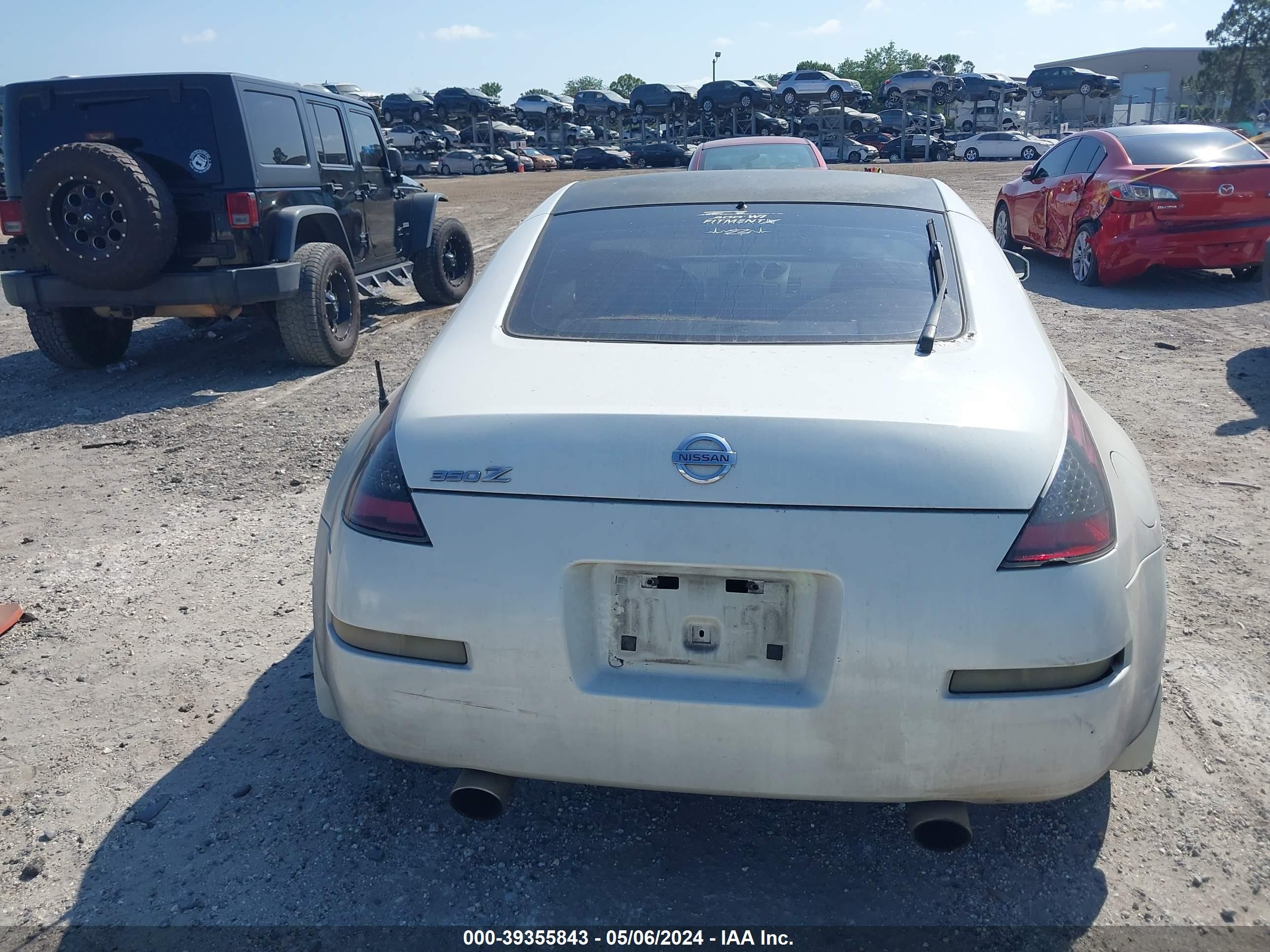 Photo 15 VIN: JN1AZ34E73T009527 - NISSAN 350Z 