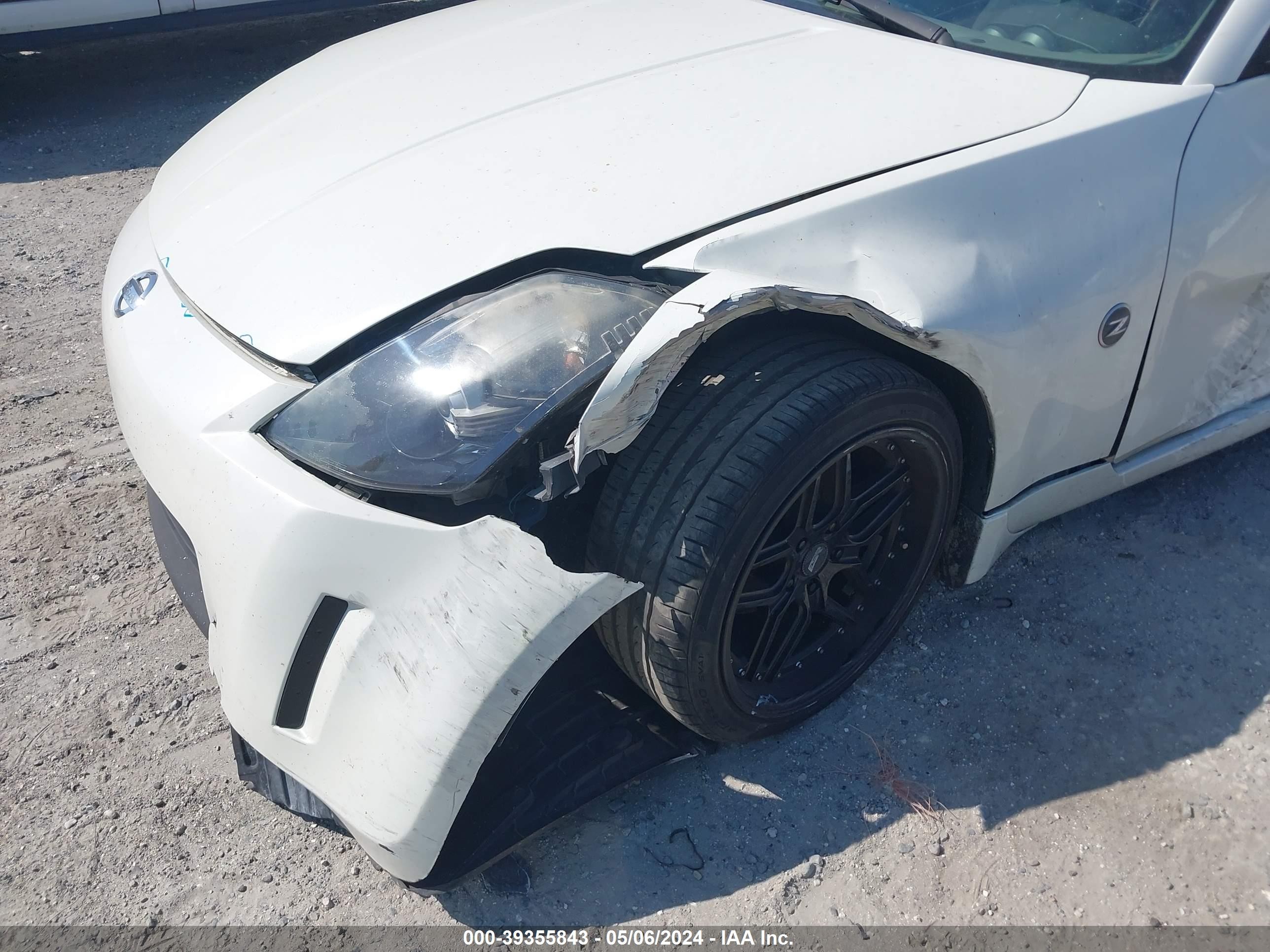 Photo 5 VIN: JN1AZ34E73T009527 - NISSAN 350Z 