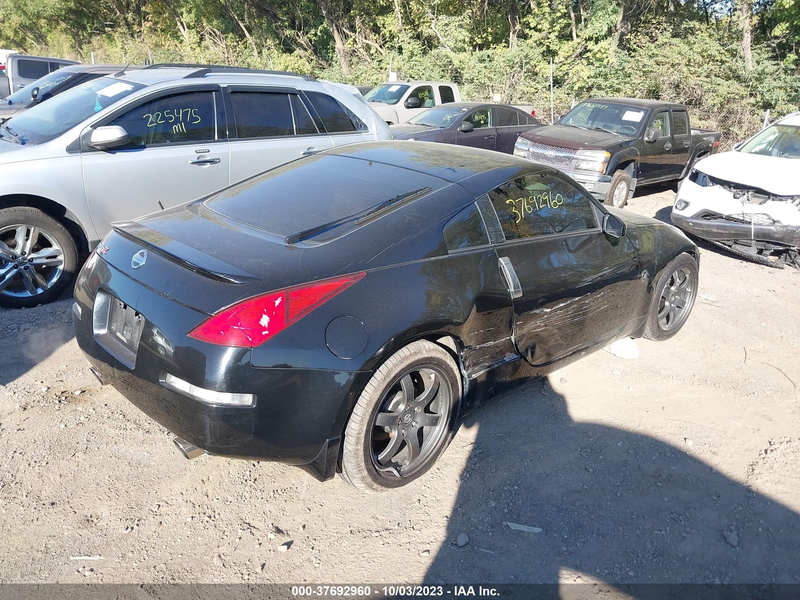 Photo 3 VIN: JN1AZ34E95M651907 - NISSAN 350Z 