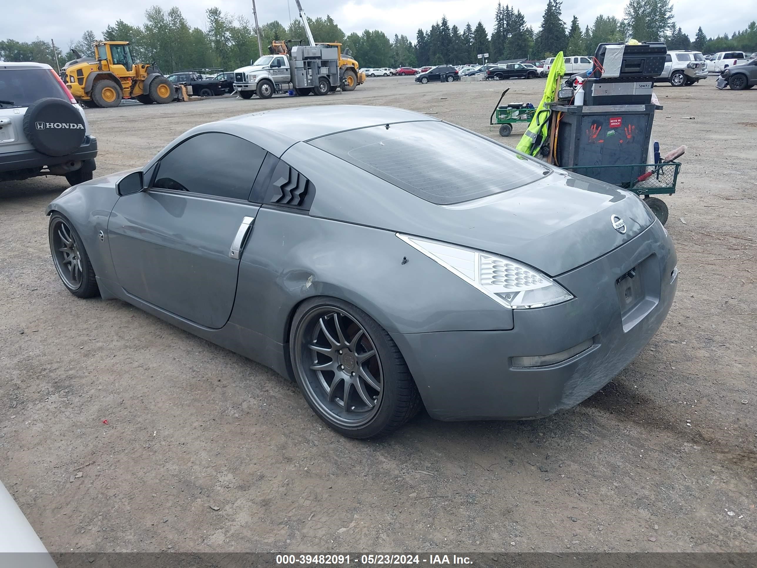 Photo 2 VIN: JN1AZ34EX3T017220 - NISSAN 350Z 