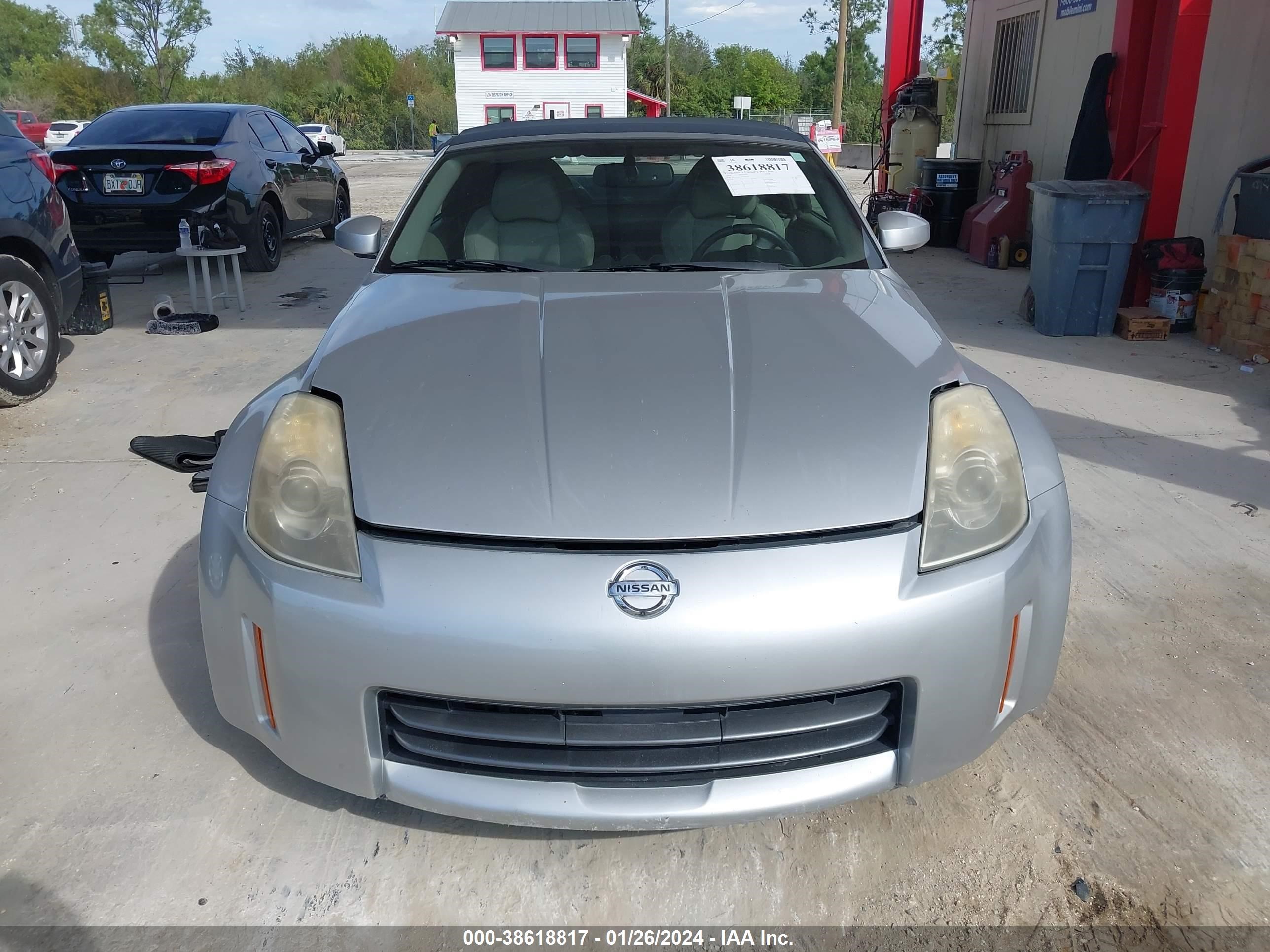 Photo 11 VIN: JN1AZ36A06M451025 - NISSAN 350Z 