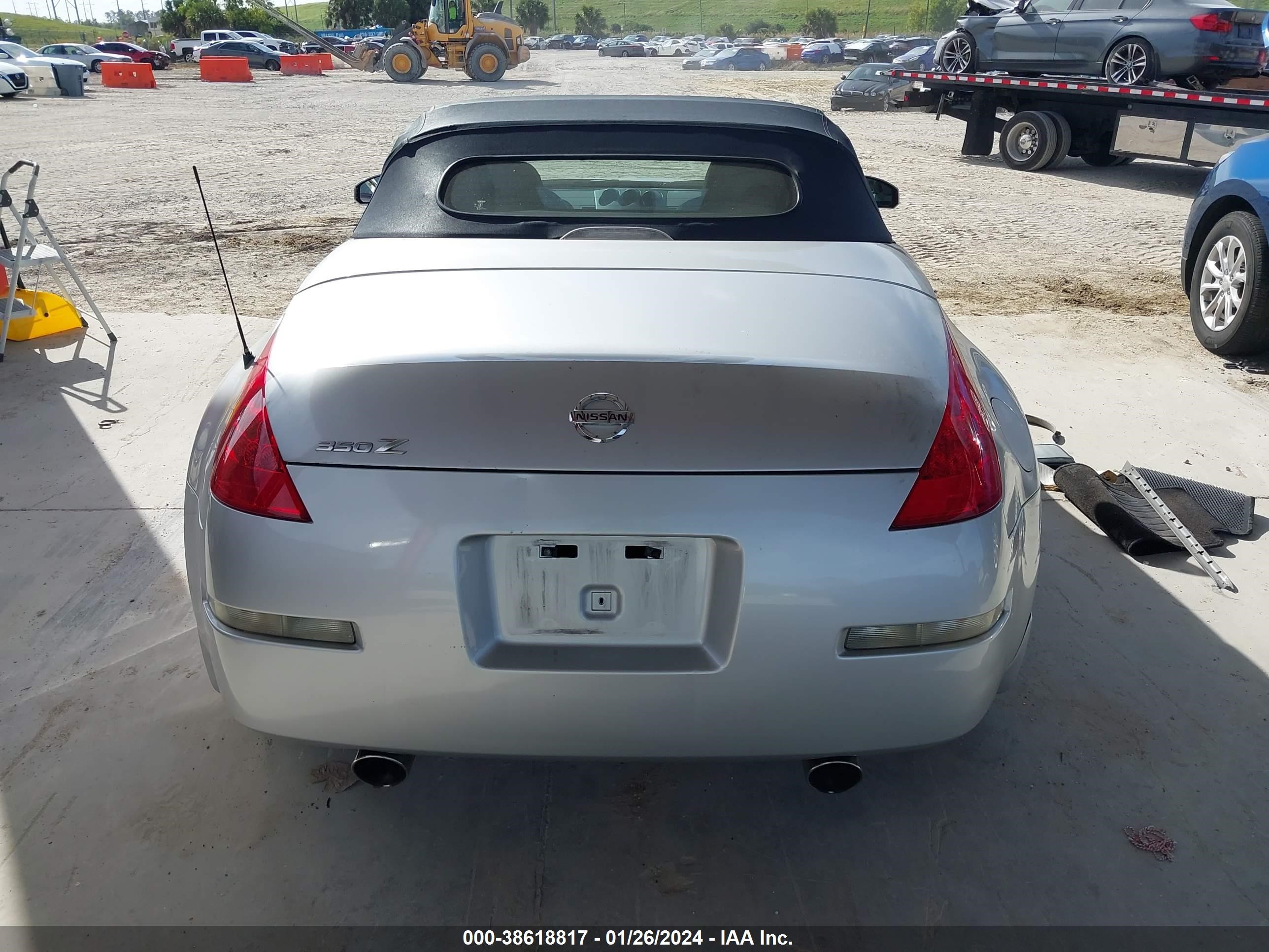 Photo 15 VIN: JN1AZ36A06M451025 - NISSAN 350Z 